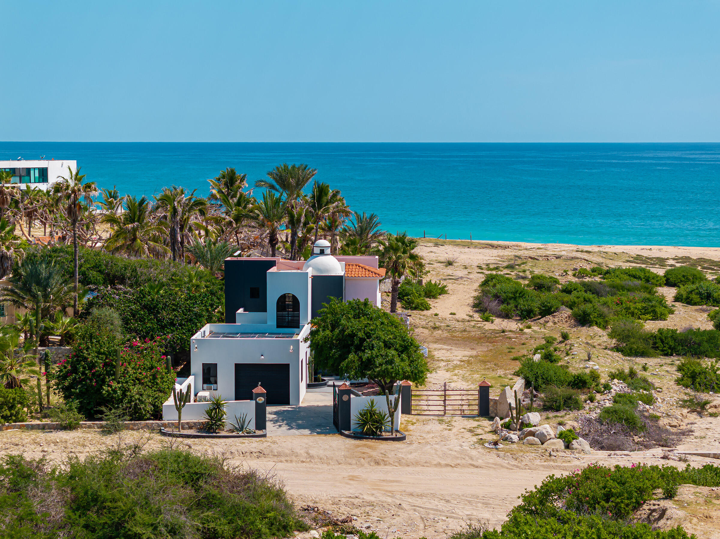 Camino Costero, Casa Portofino