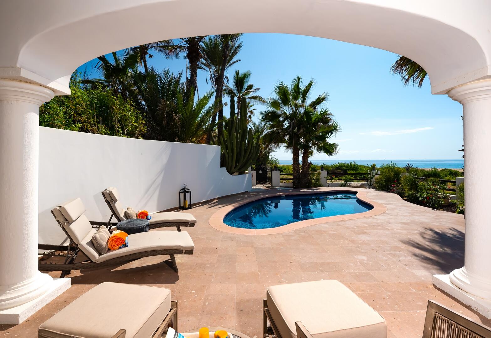 Camino Costero, Casa Portofino