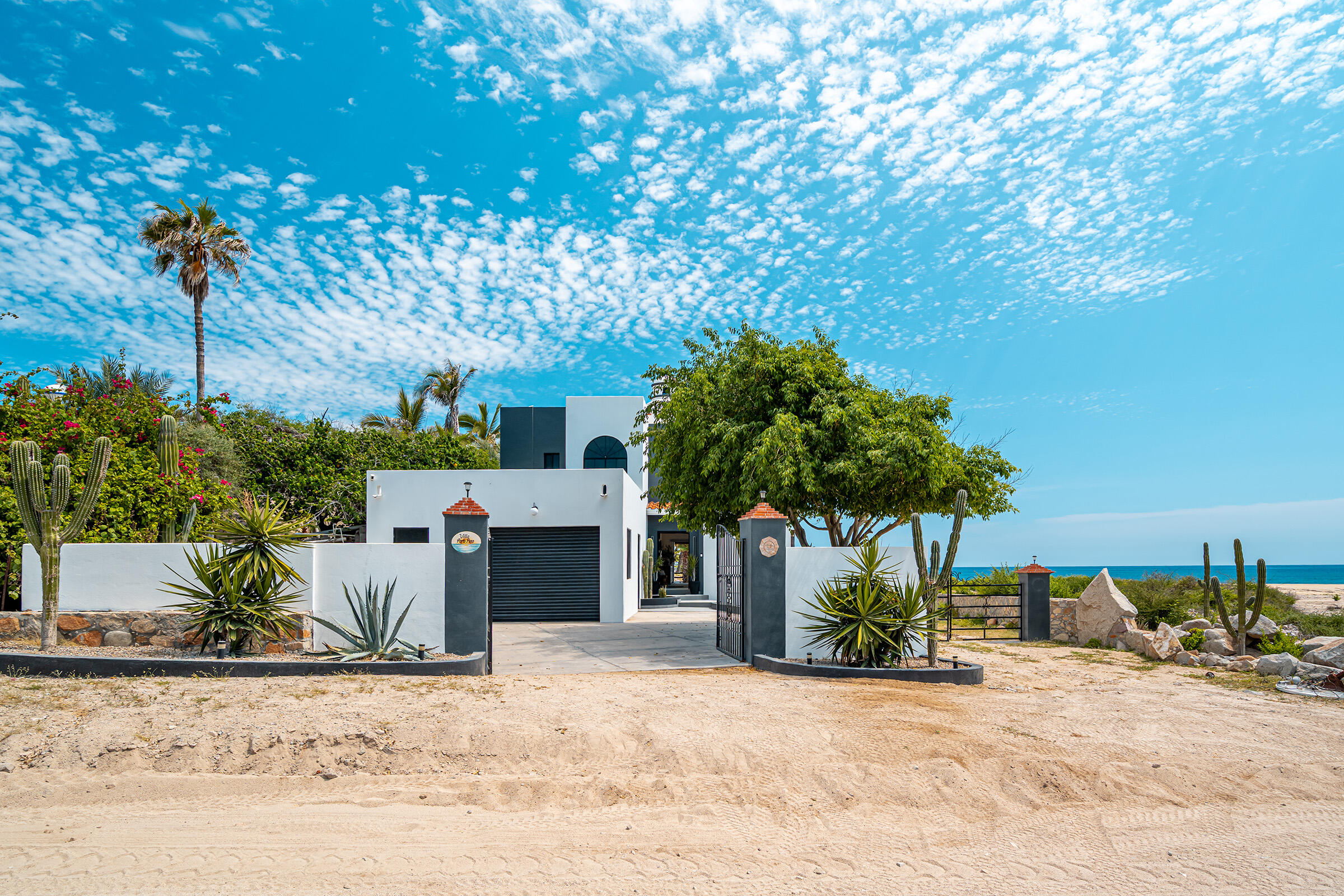Camino Costero, Casa Portofino