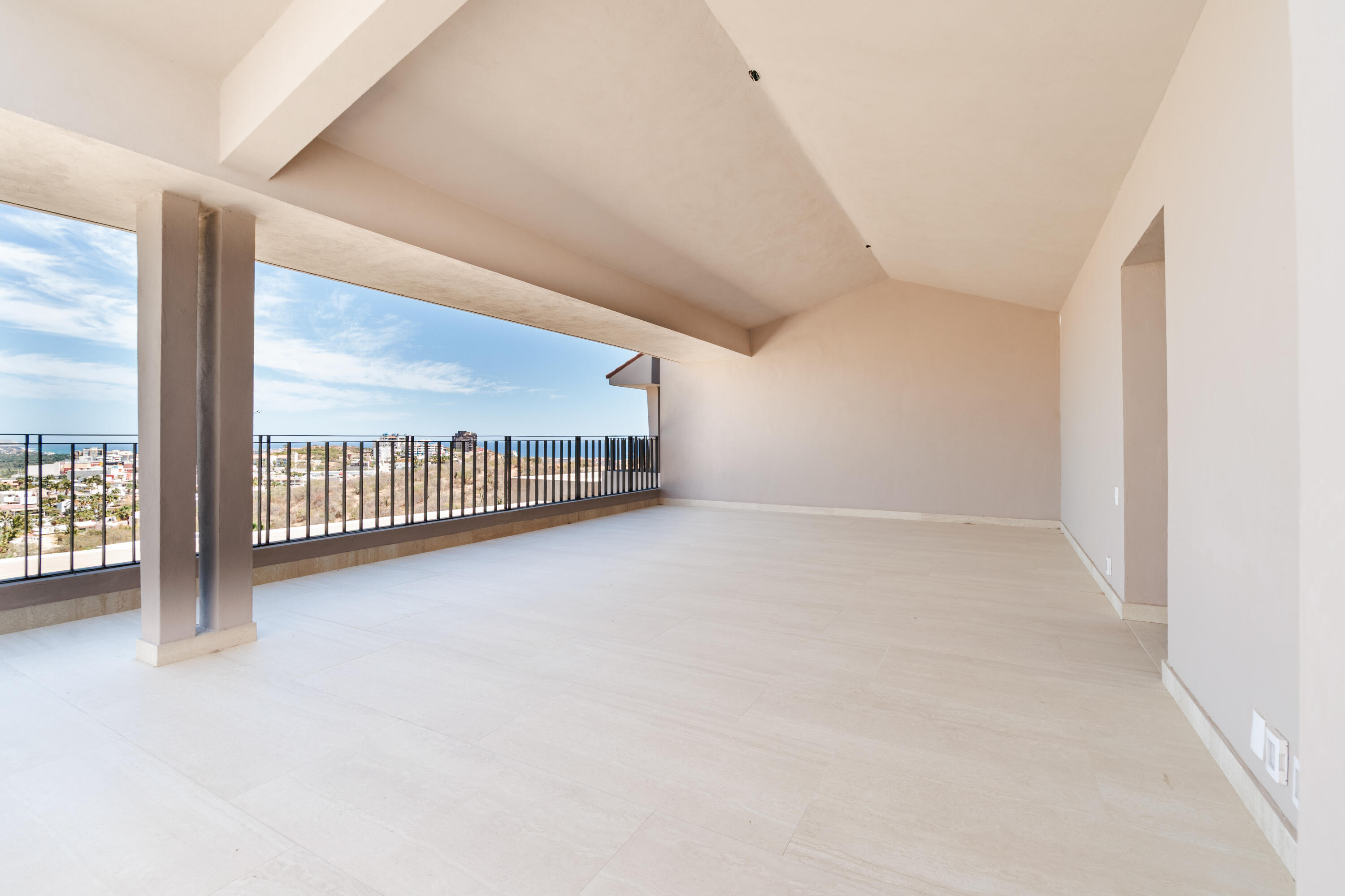 Costarena E302 Penthouse