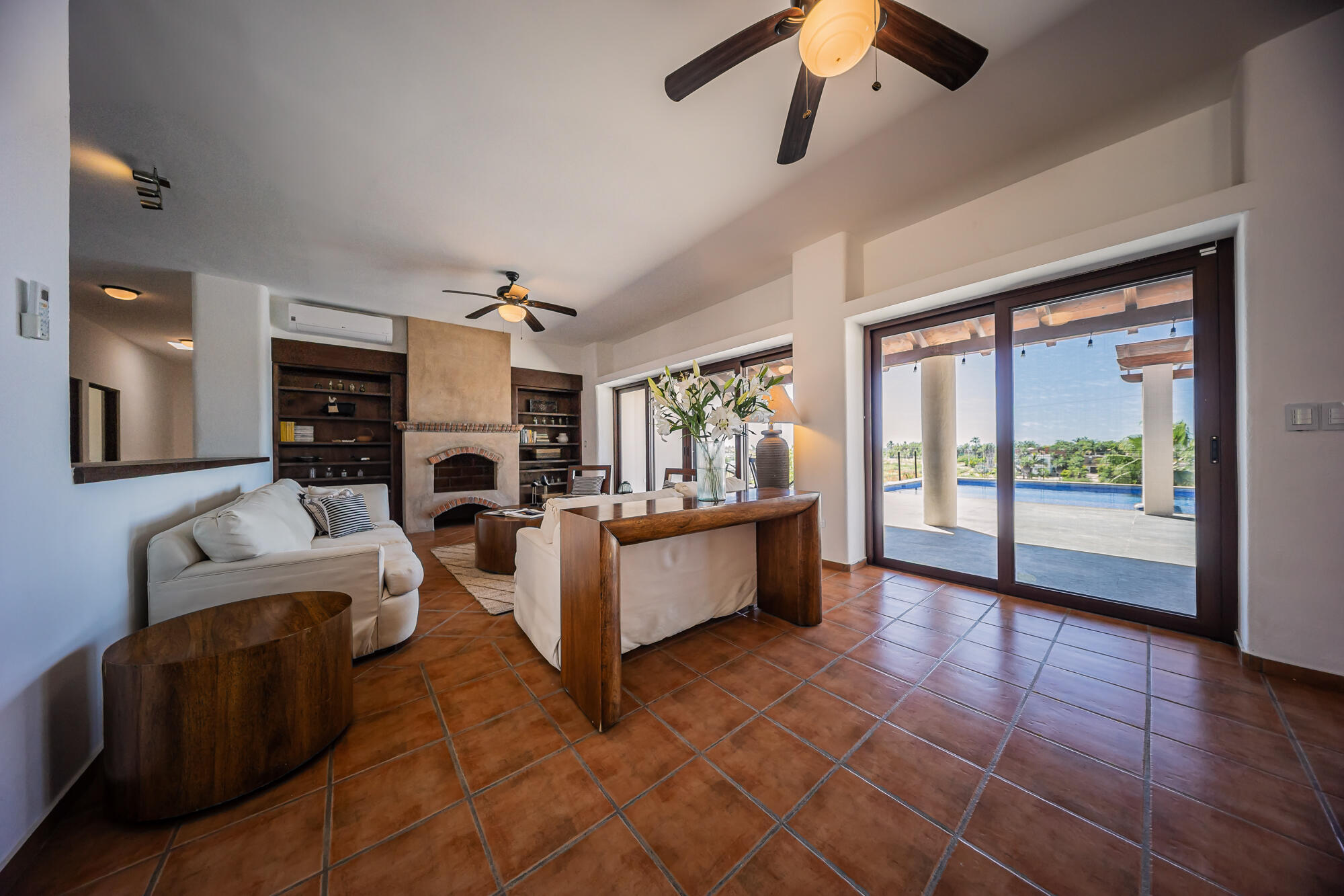 Camino a las Playitas, Hacienda Vista al Mar