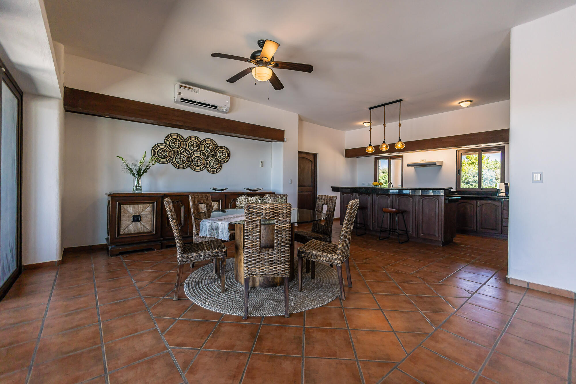 Camino a las Playitas, Hacienda Vista al Mar