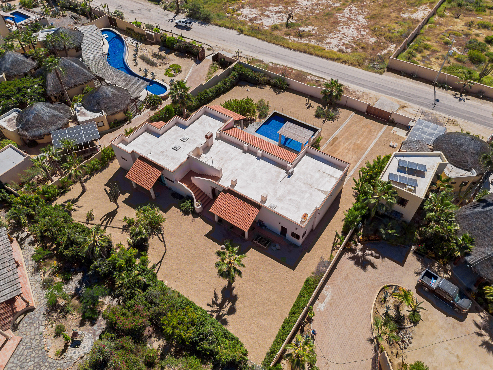 Camino a las Playitas, Hacienda Vista al Mar