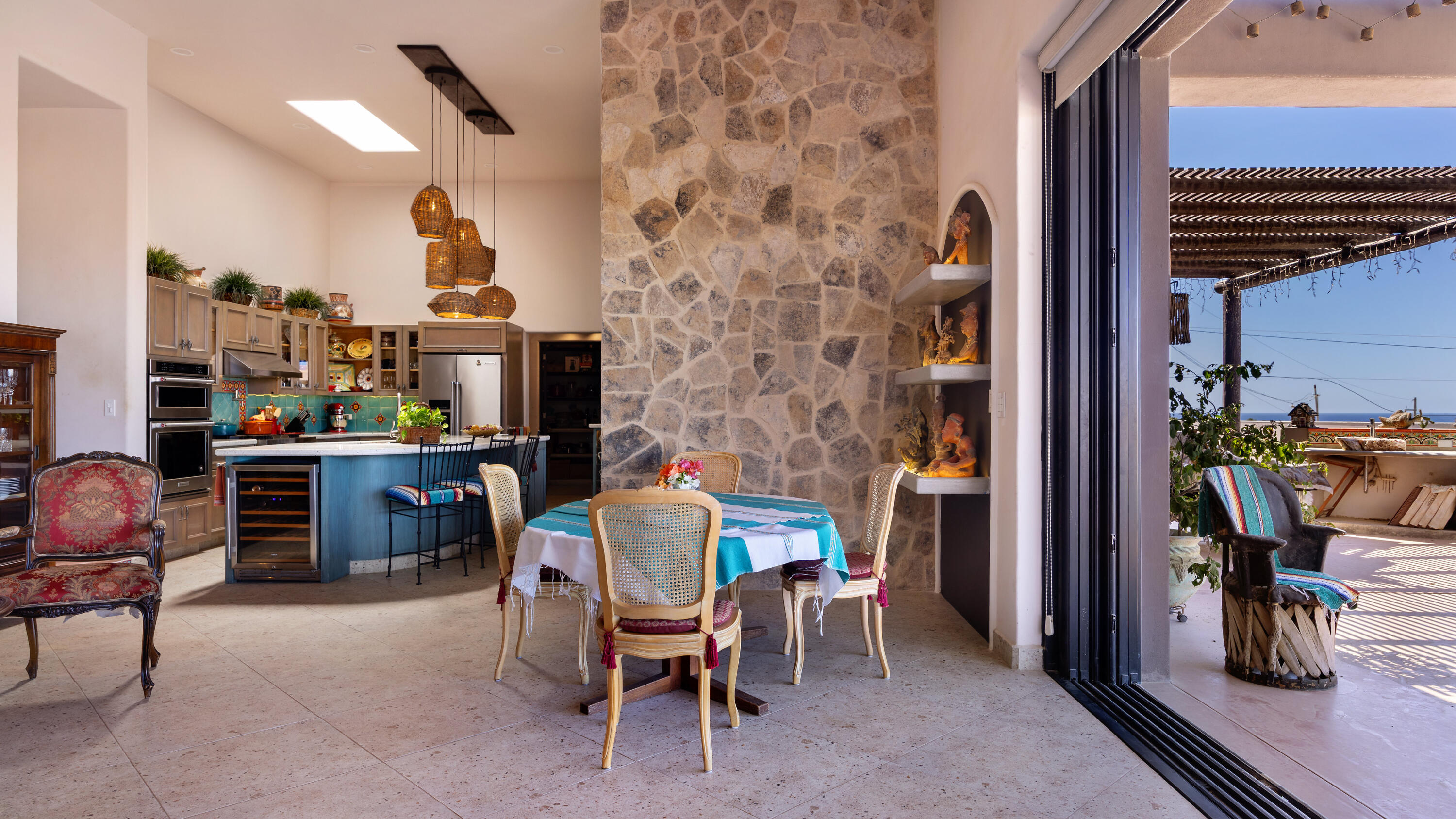 Casa Bohemia, Todos Santos