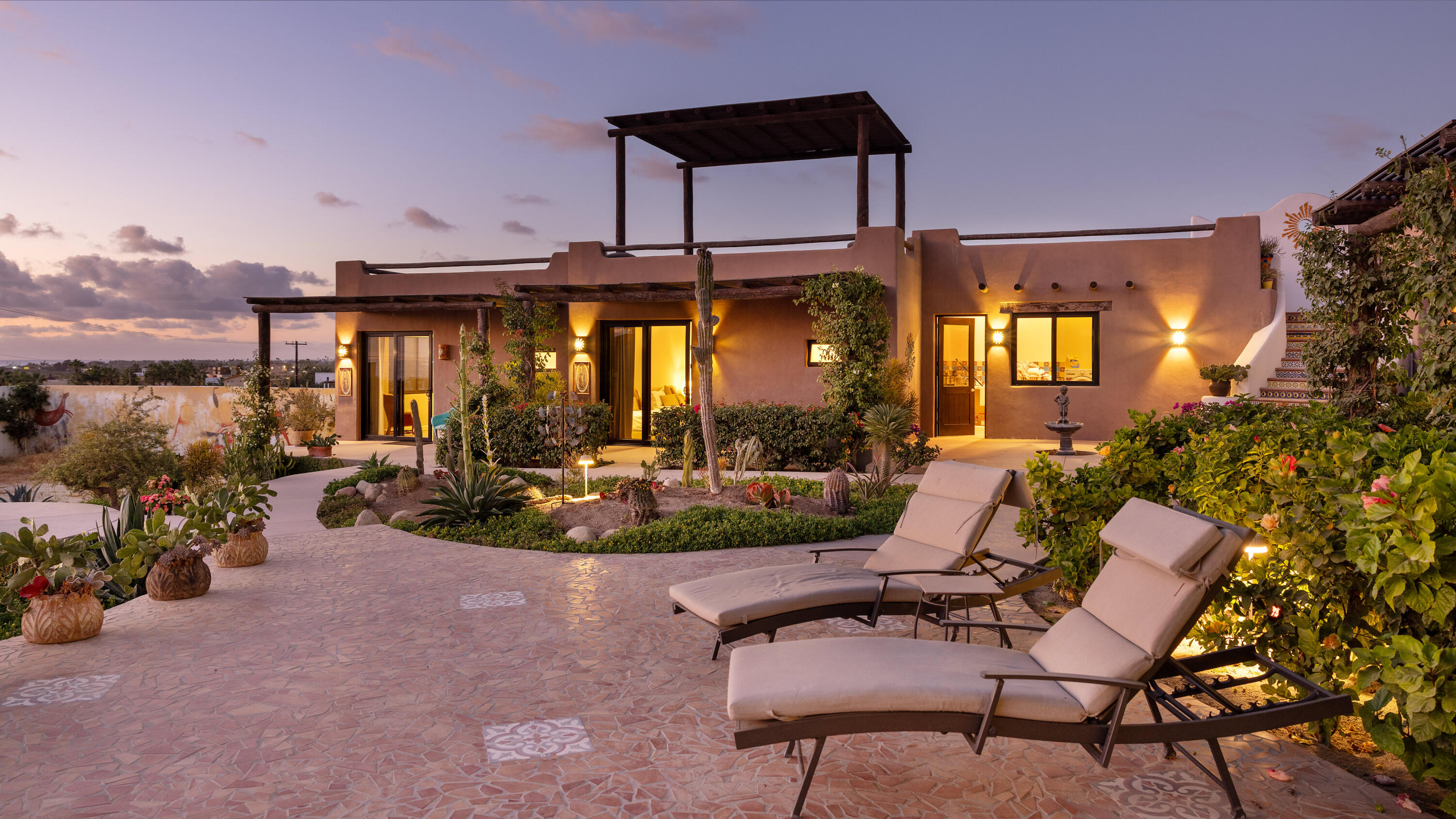 Casa Bohemia, Todos Santos