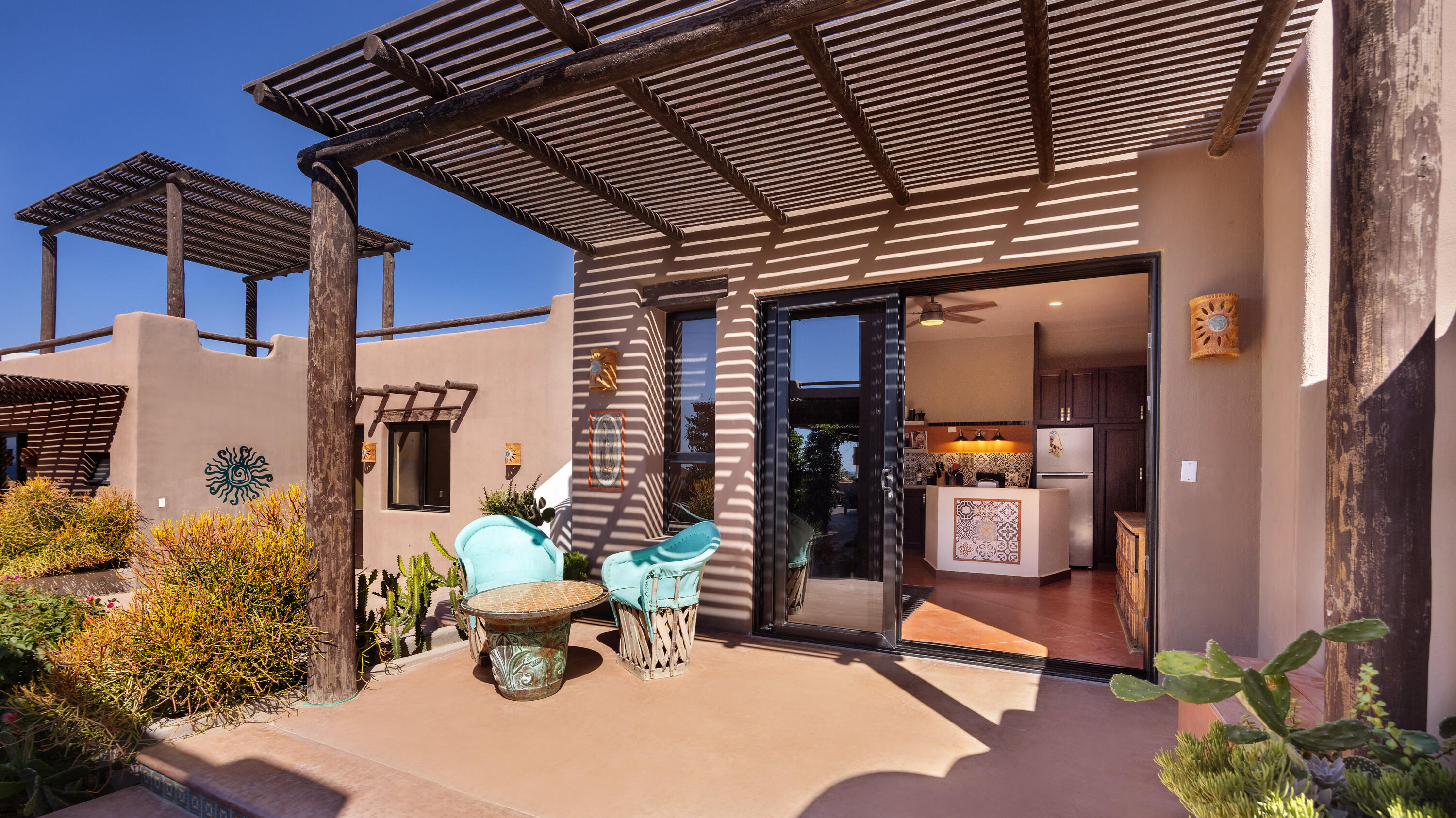 Casa Bohemia, Todos Santos