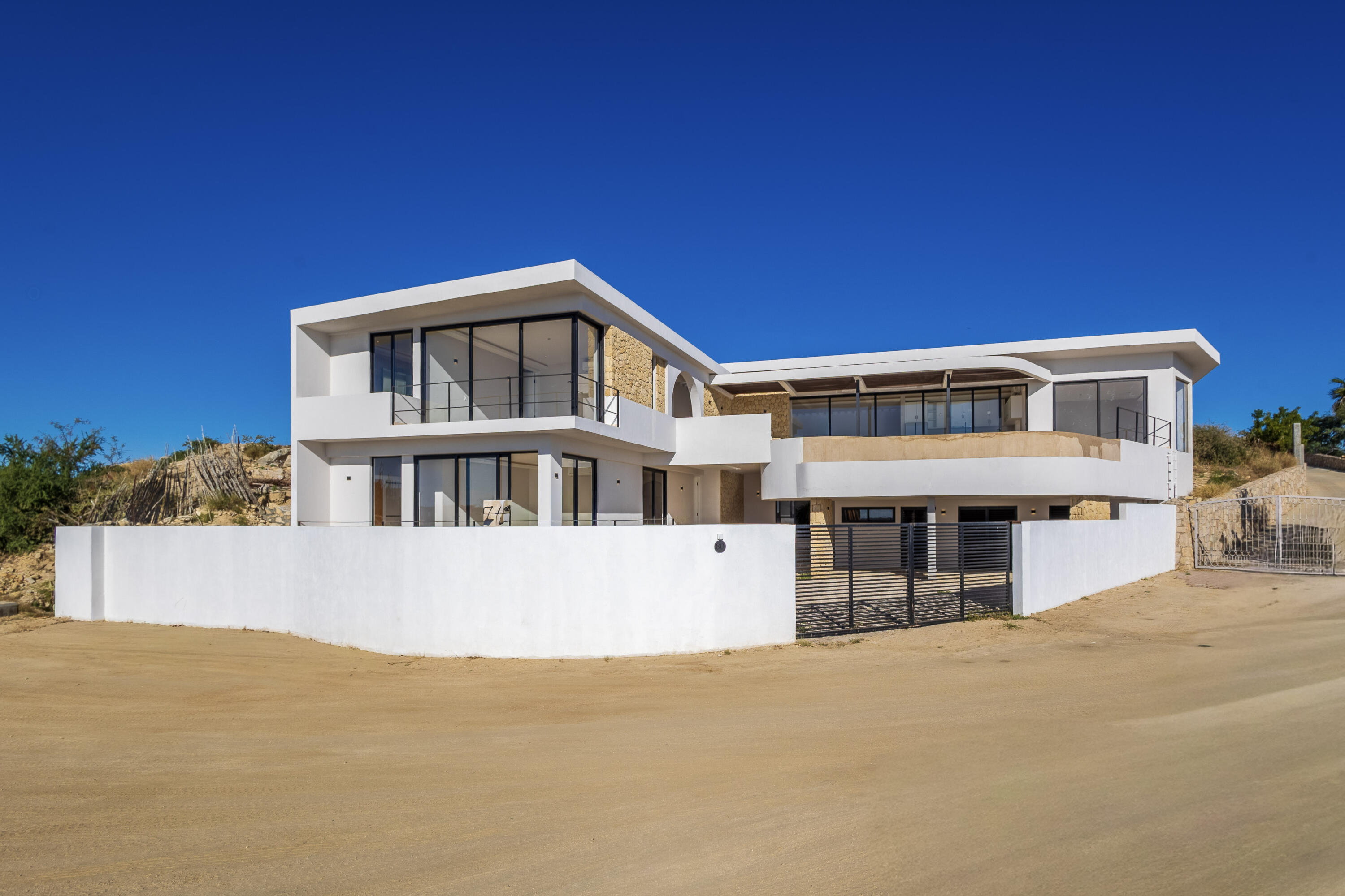 Lot 80 - Laguna Hills, Casa Piedra Sol