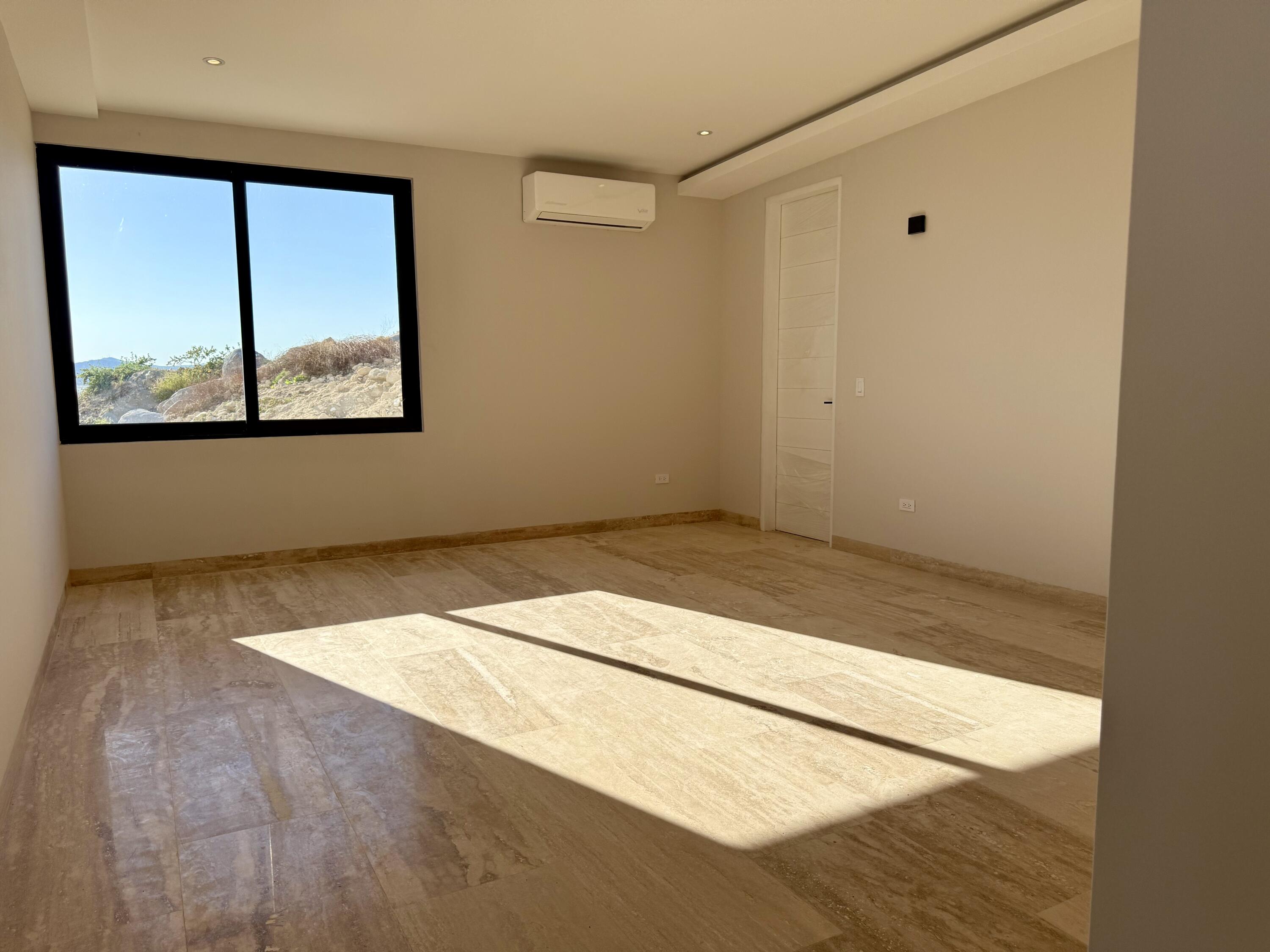 Lot 80 - Laguna Hills, Casa Piedra Sol