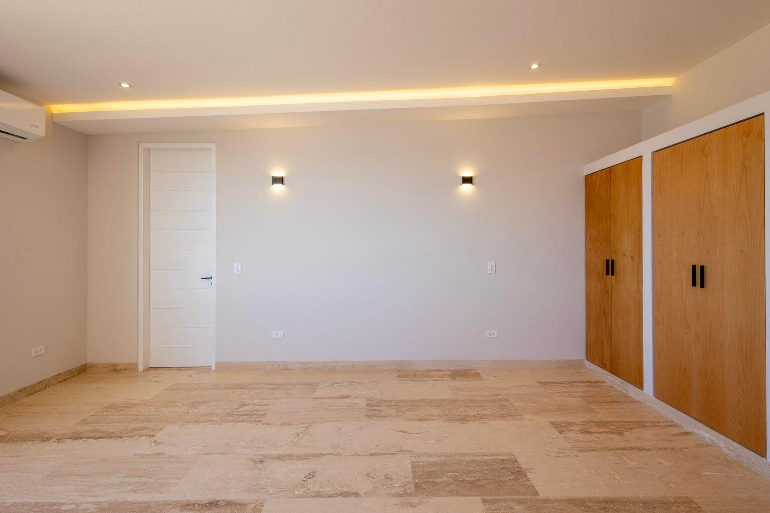 Lot 80 - Laguna Hills, Casa Piedra Sol