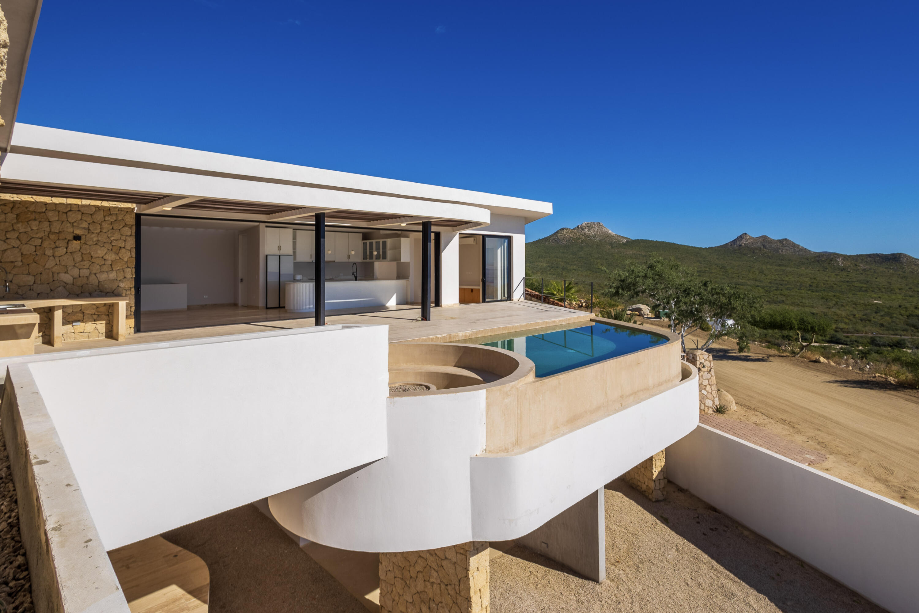 Lot 80 - Laguna Hills, Casa Piedra Sol