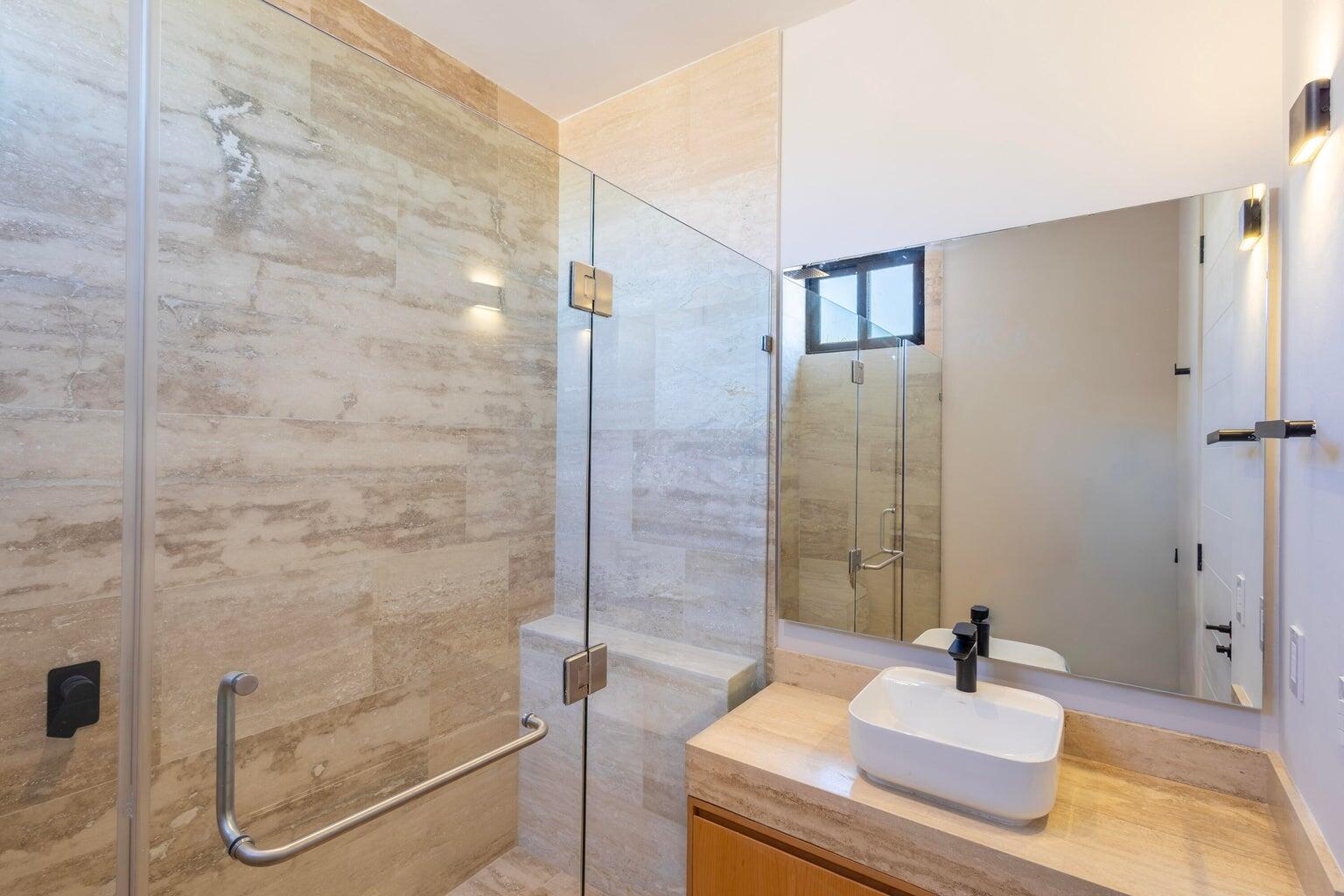 Lot 80 - Laguna Hills, Casa Piedra Sol