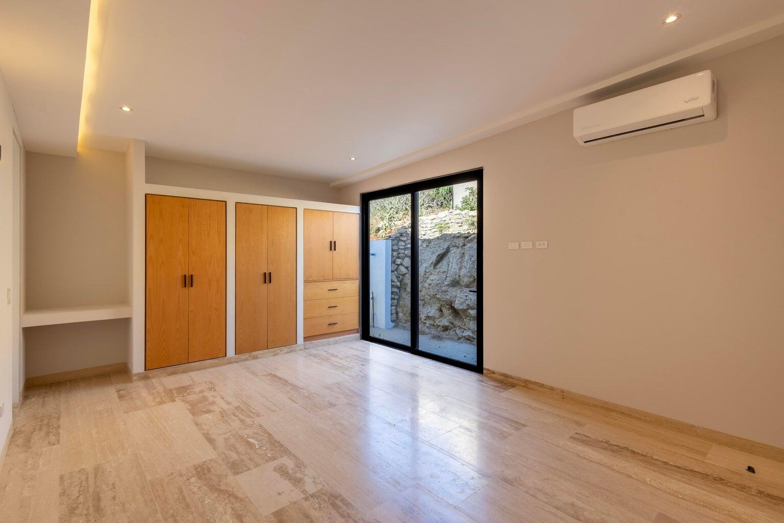 Lot 80 - Laguna Hills, Casa Piedra Sol