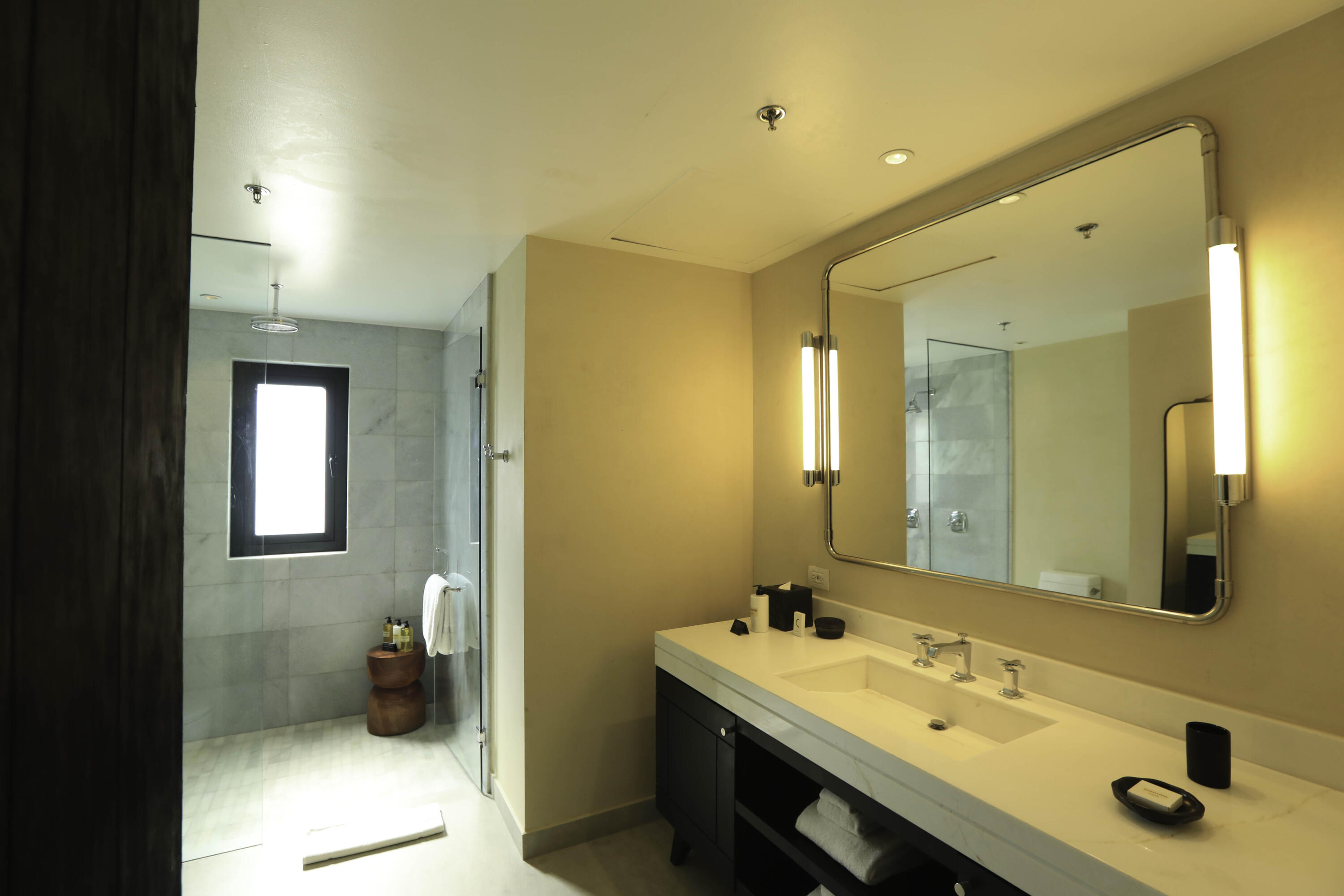 The Cape Residences, Surfer Residence