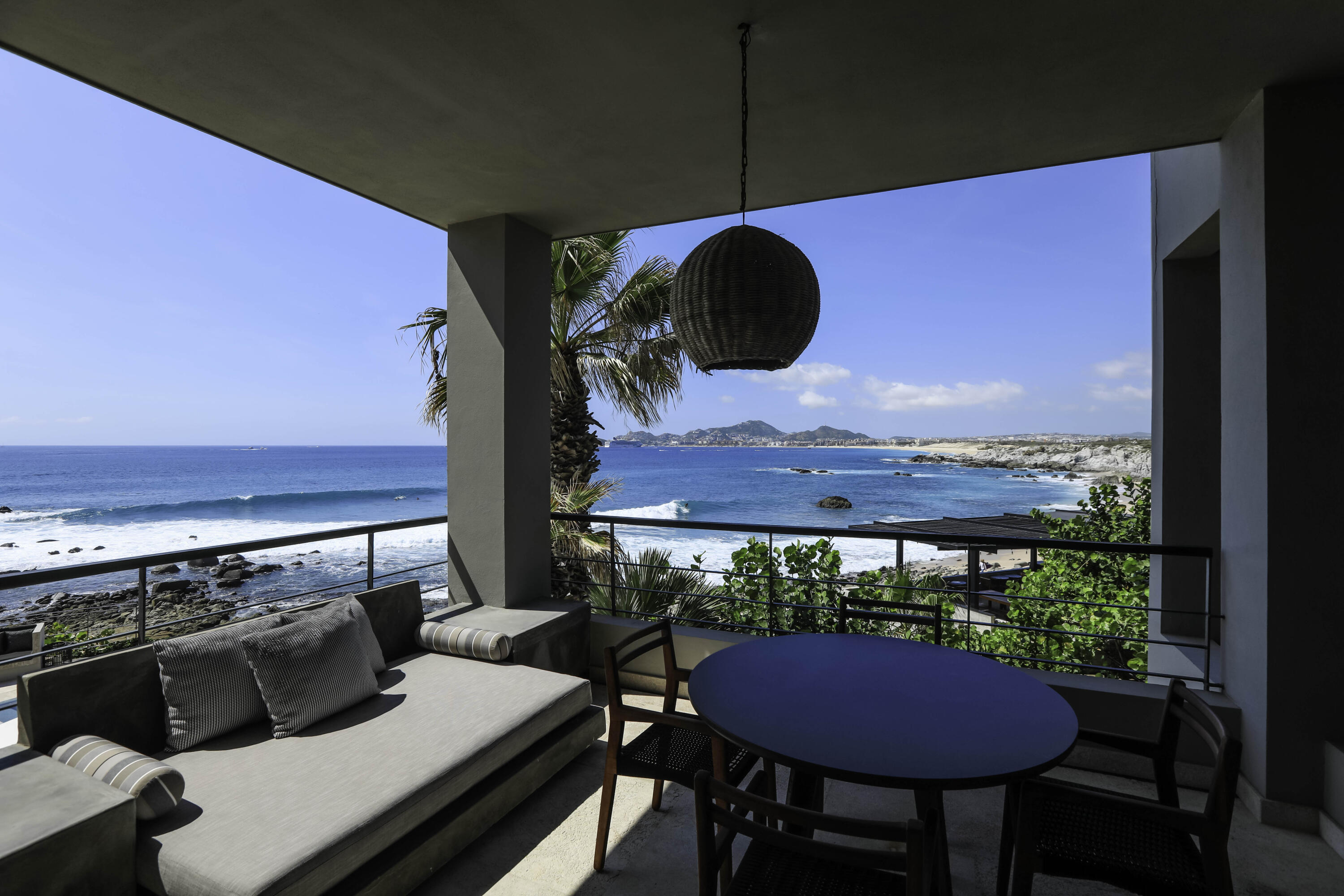 The Cape Residences, Surfer Residence