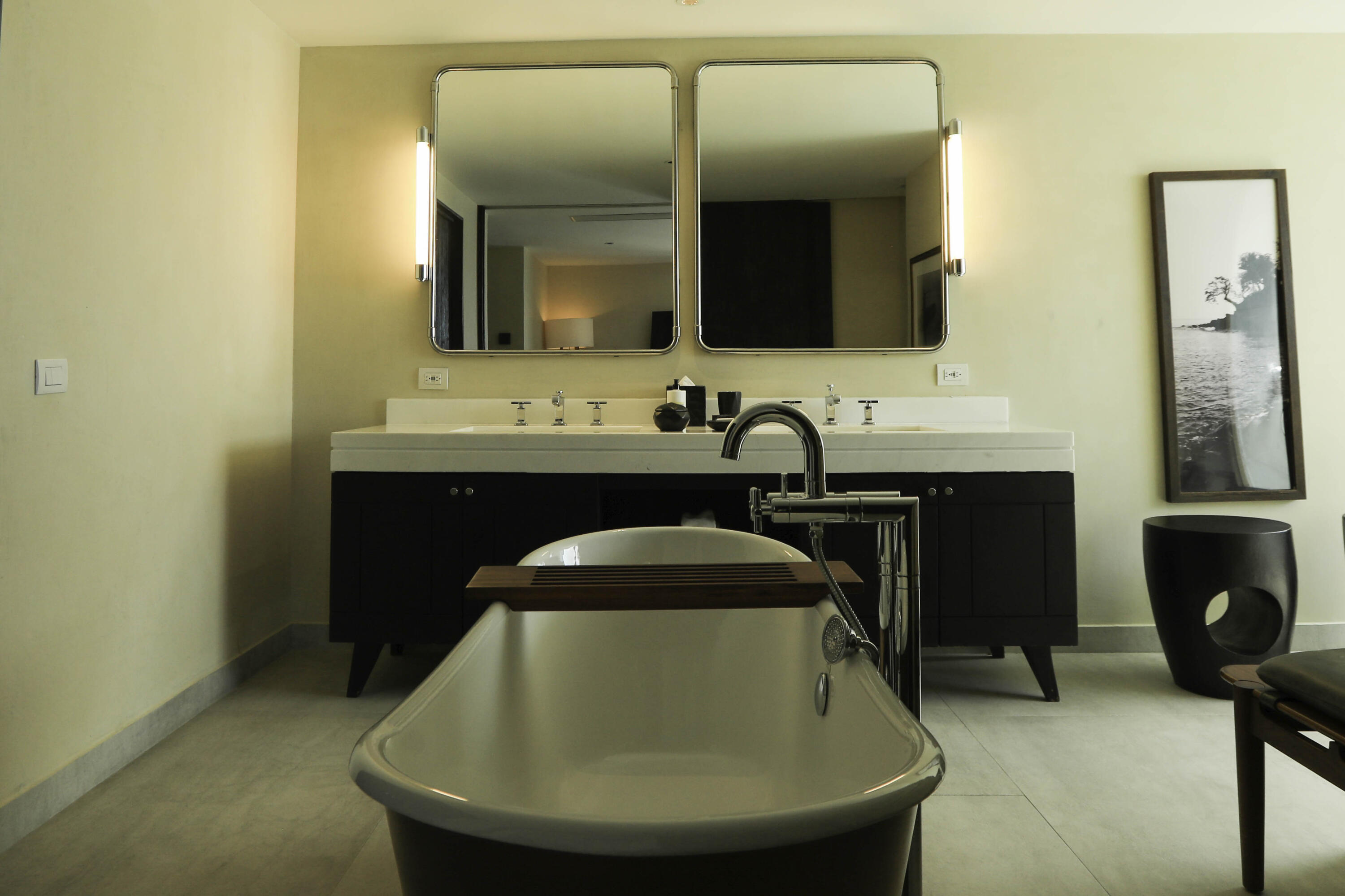 The Cape Residences, Surfer Residence