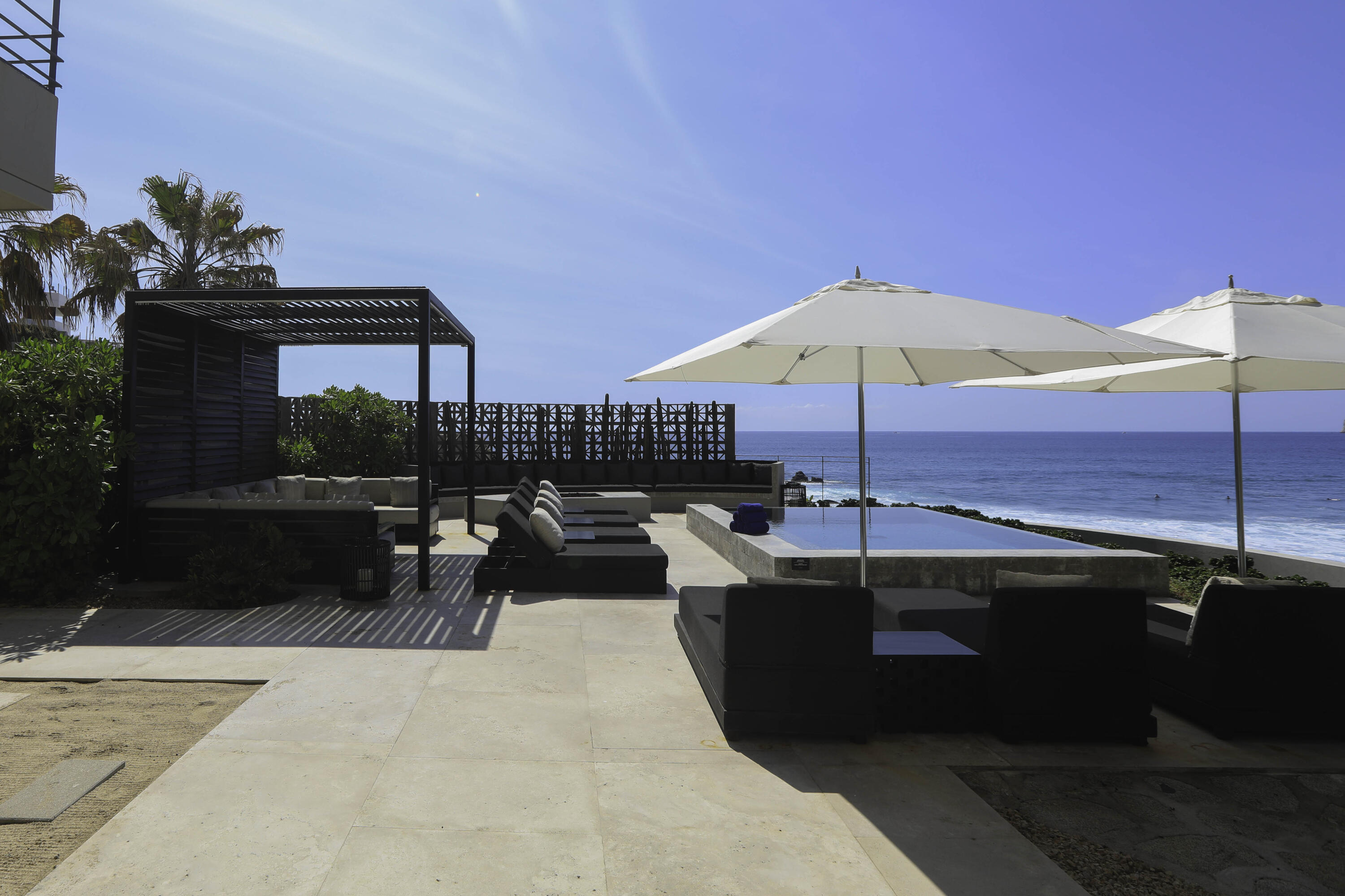 The Cape Residences, Surfer Residence