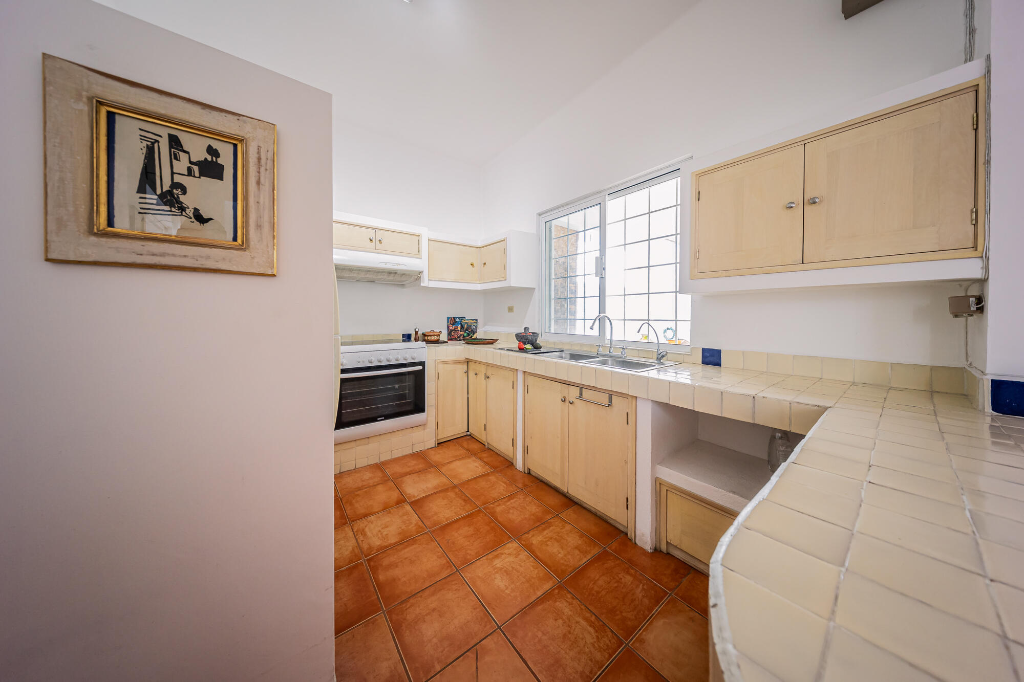 1010 Guillermo Prieto, Casa La Coruja