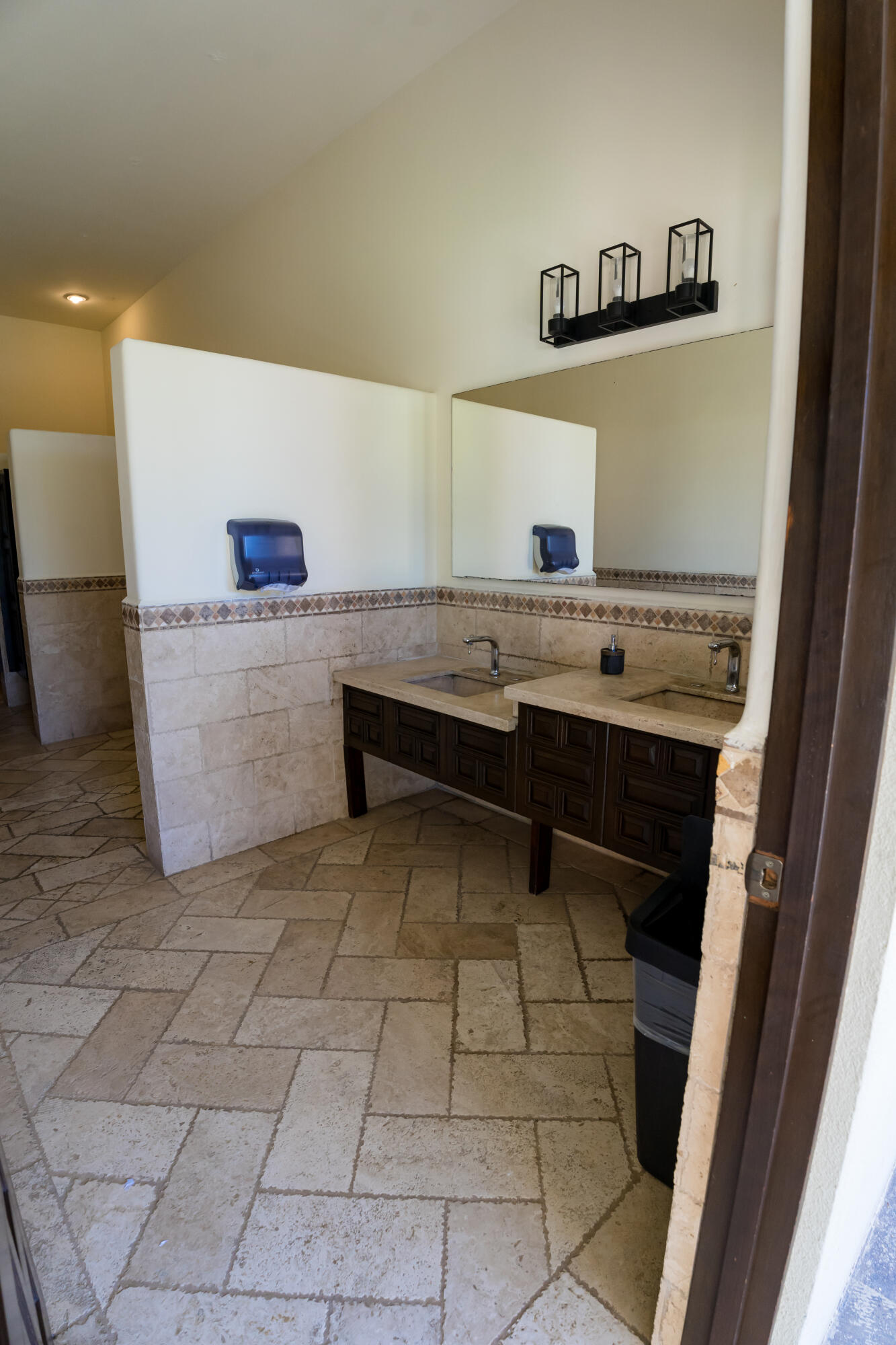 123A LAS CONCHAS, VENTANAS 123A PHASE 1 HART