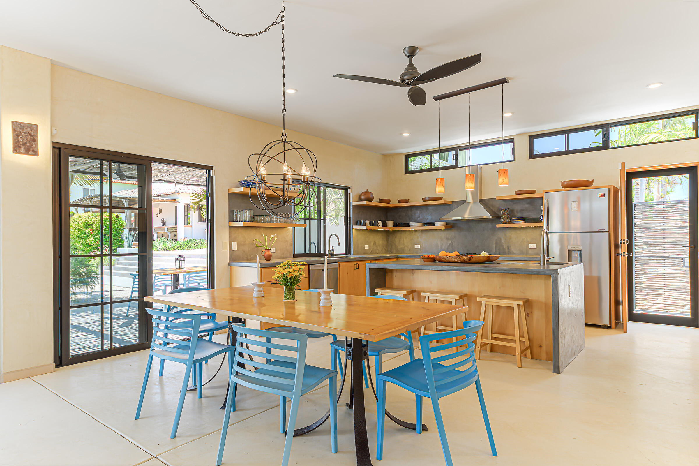 Casa Azul Todos Santos