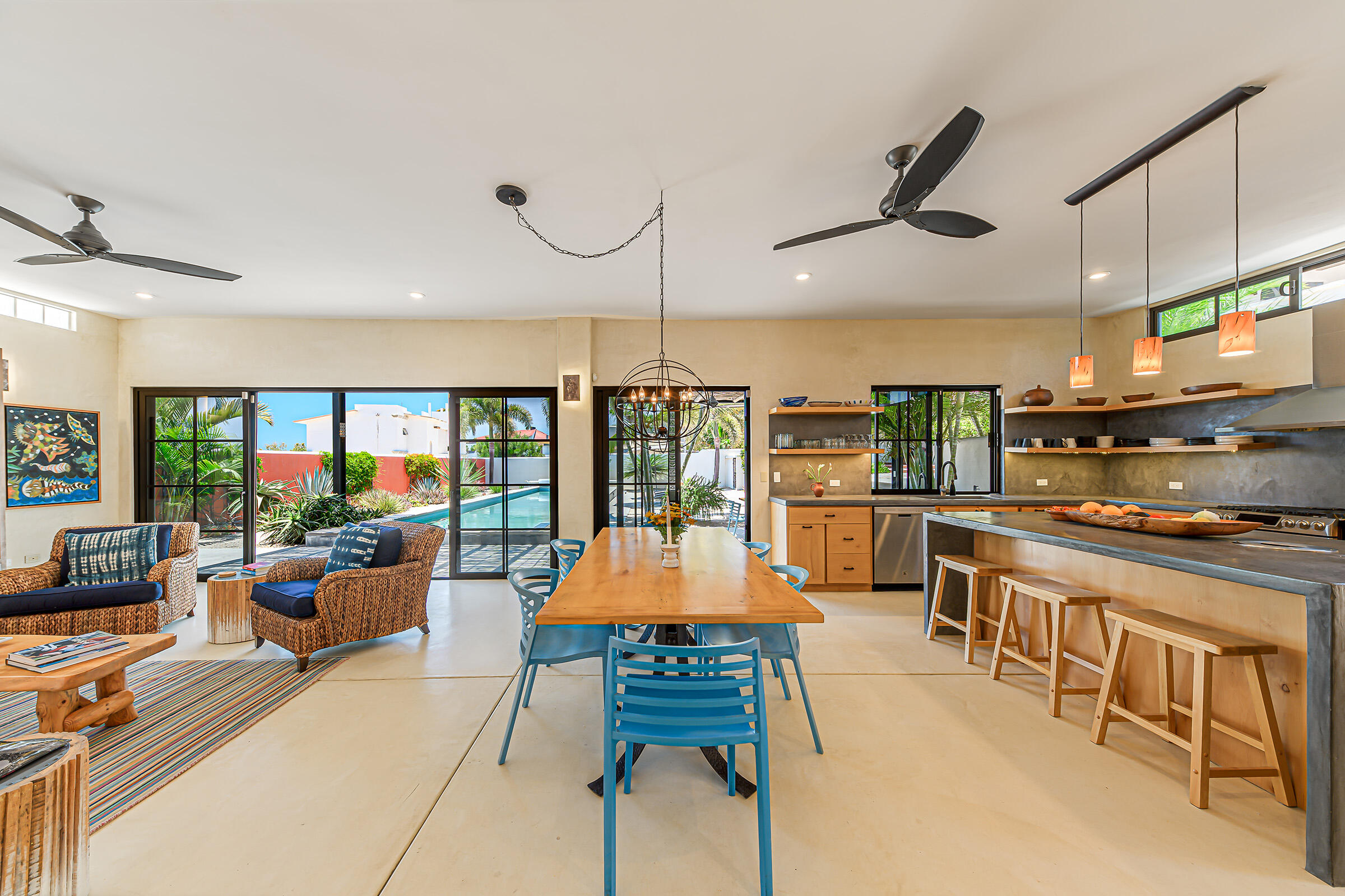 Casa Azul Todos Santos