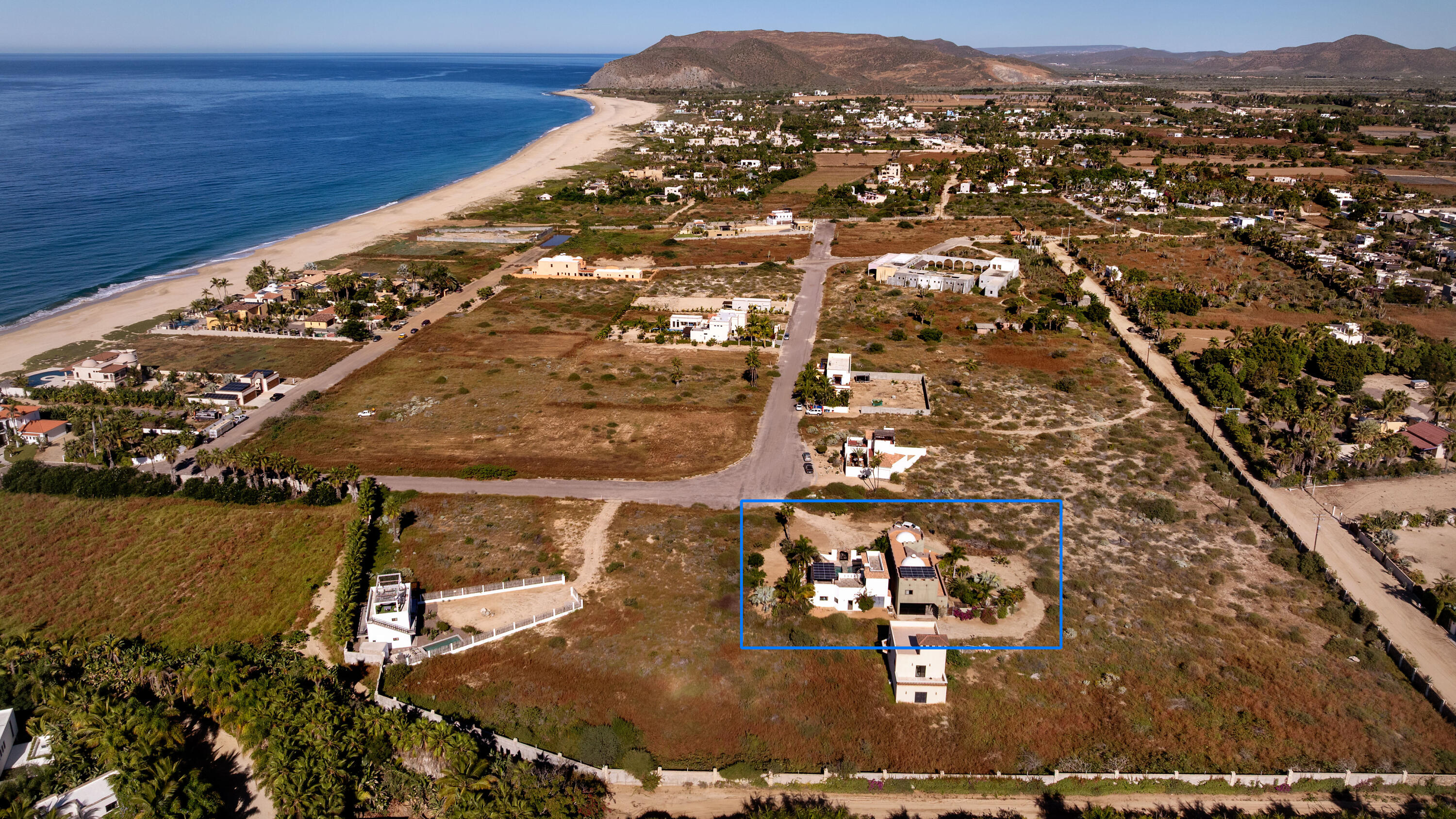 Dos Capitanes, Pescadero