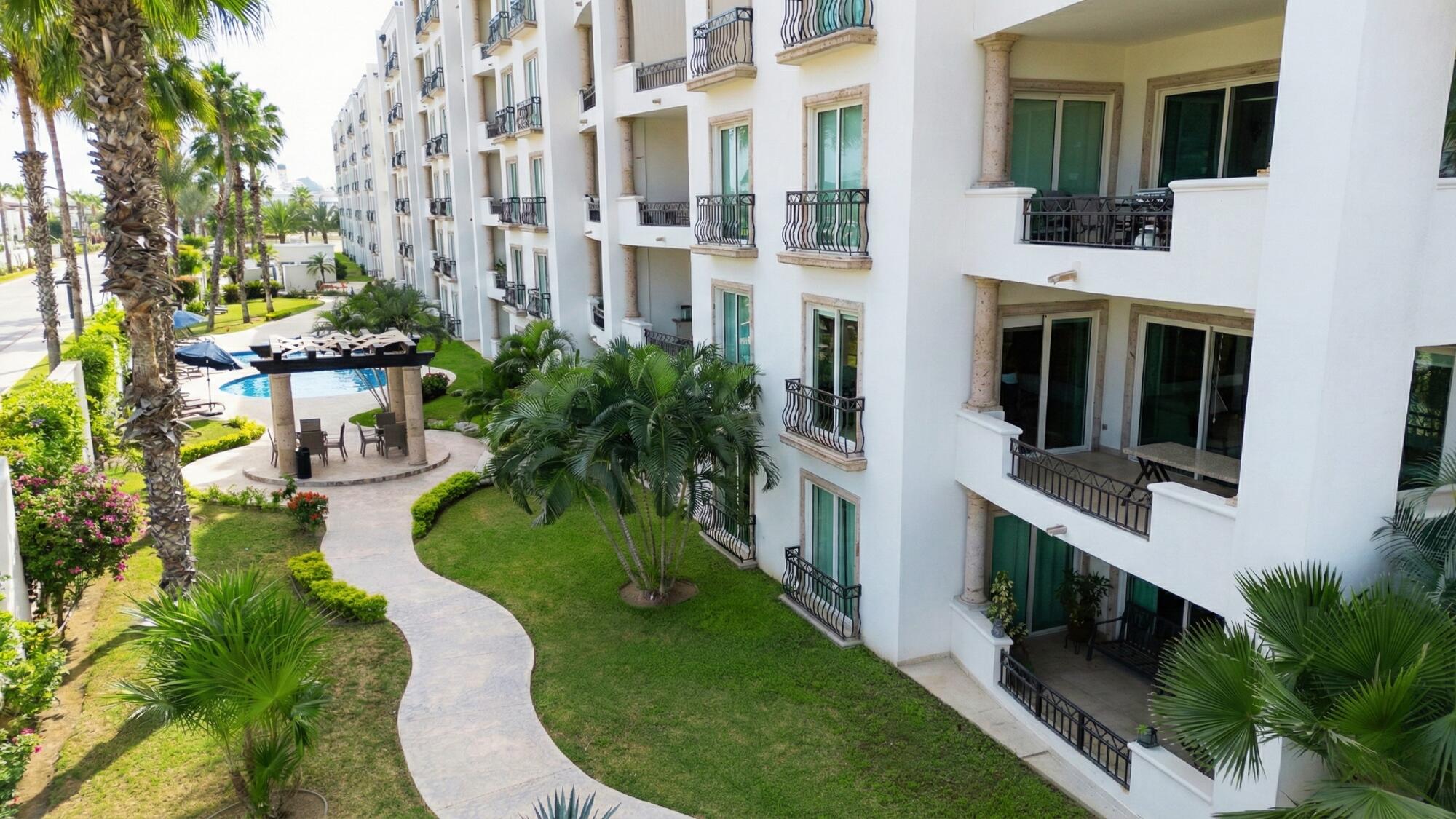 208H Fte Hotel 8 Cascadas Medano, VILLA LAURELES PCV