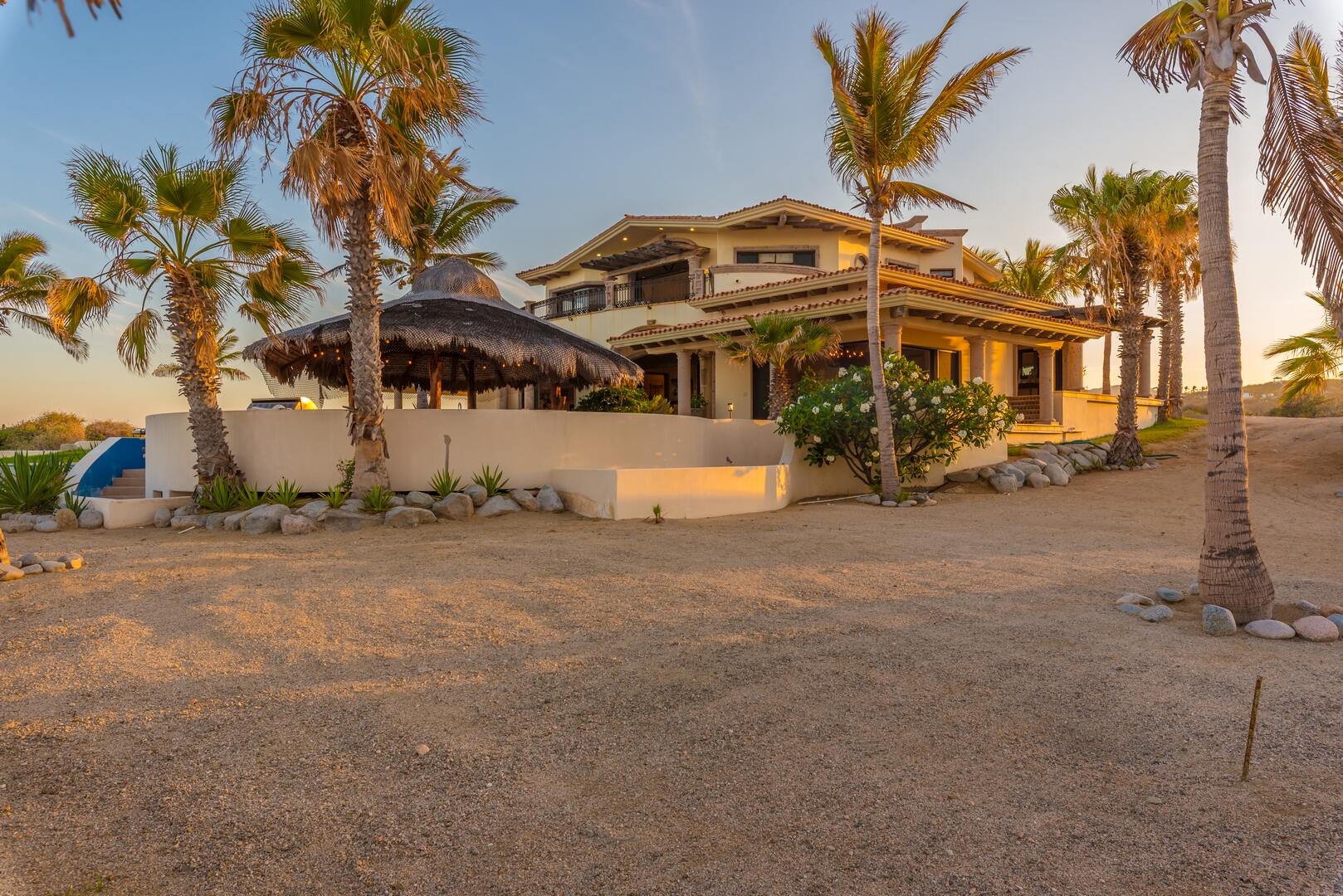 1 East Cape Coast Road