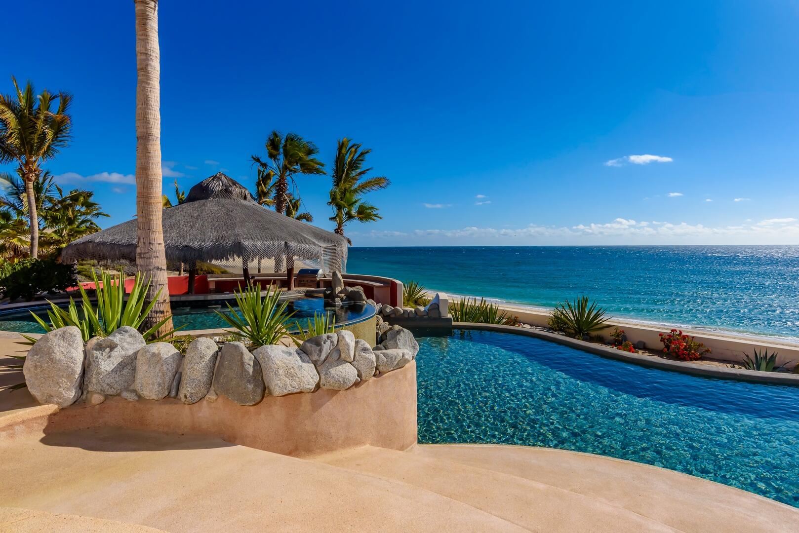 1 East Cape Coast Road