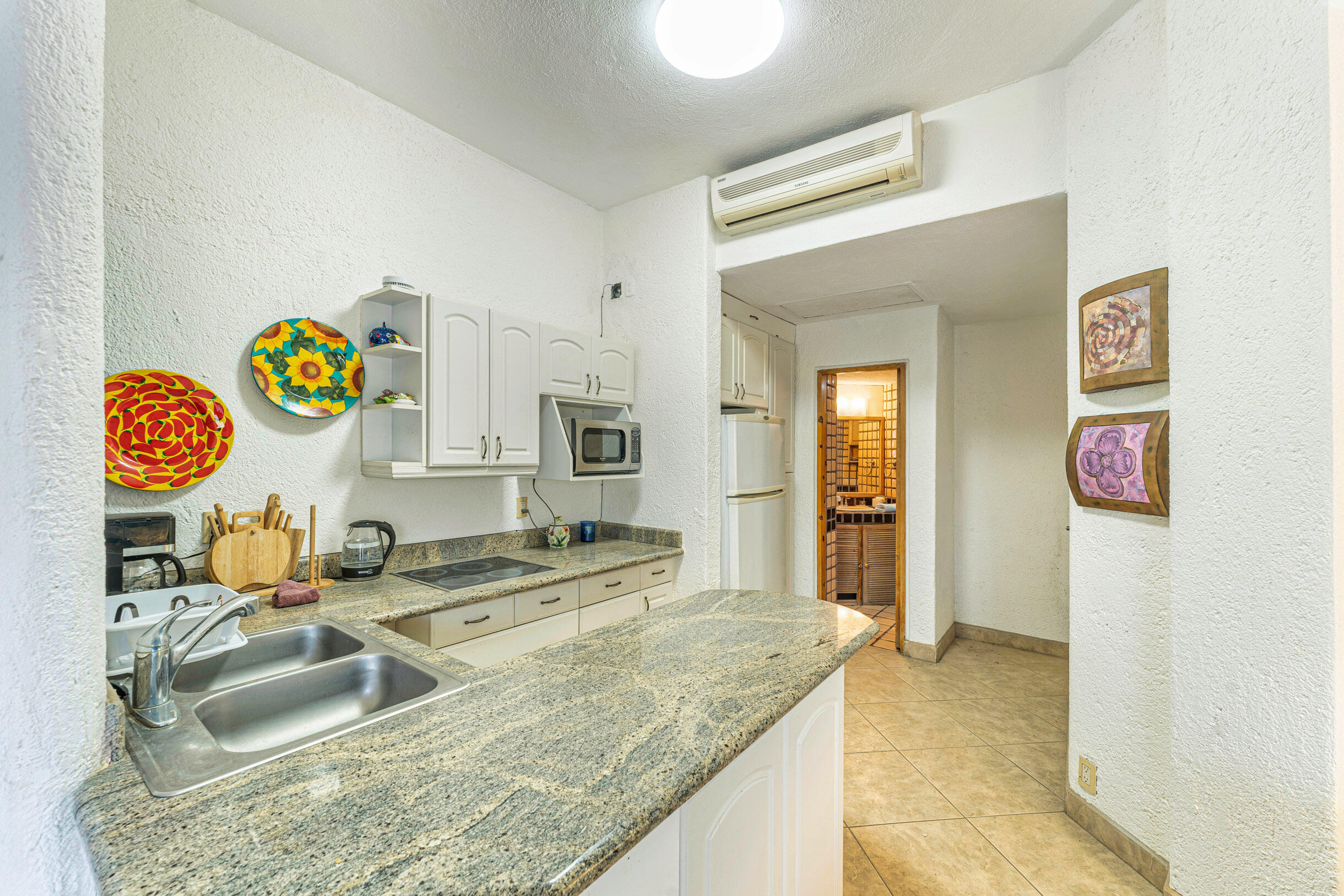 Paseo de la Marina, Marina Cabo Plaza