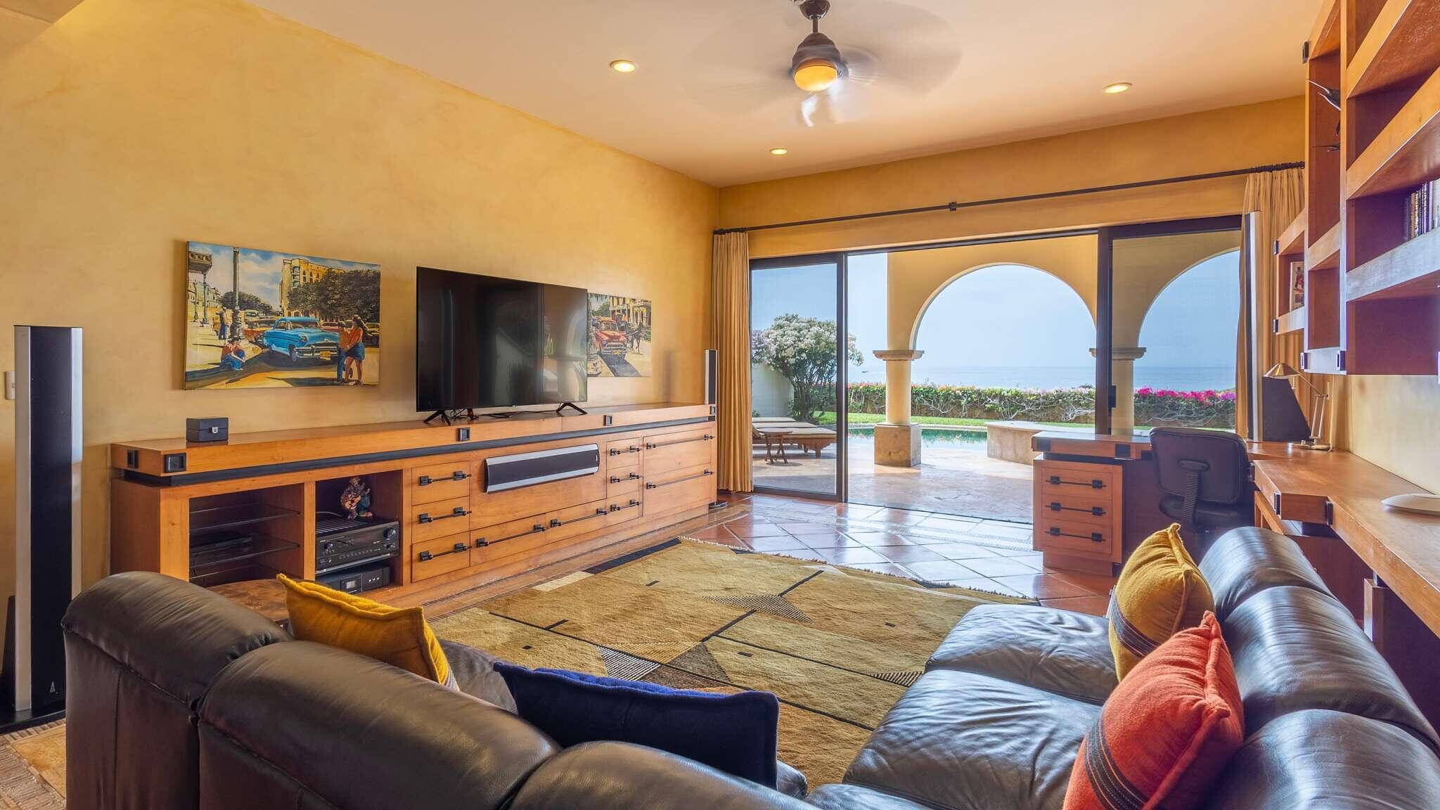 Puerta del Sol, Villa Mariposa