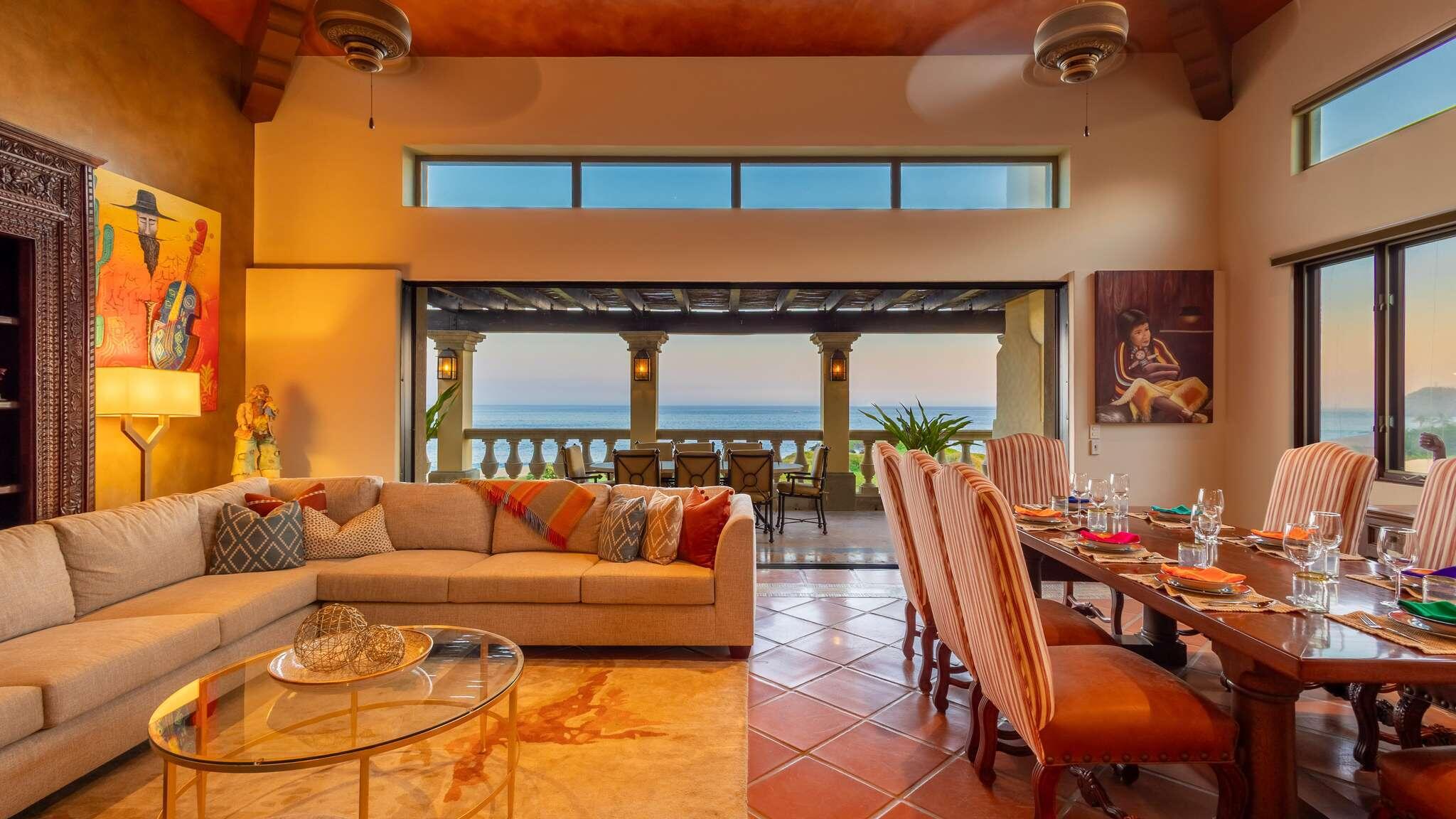 Puerta del Sol, Villa Mariposa