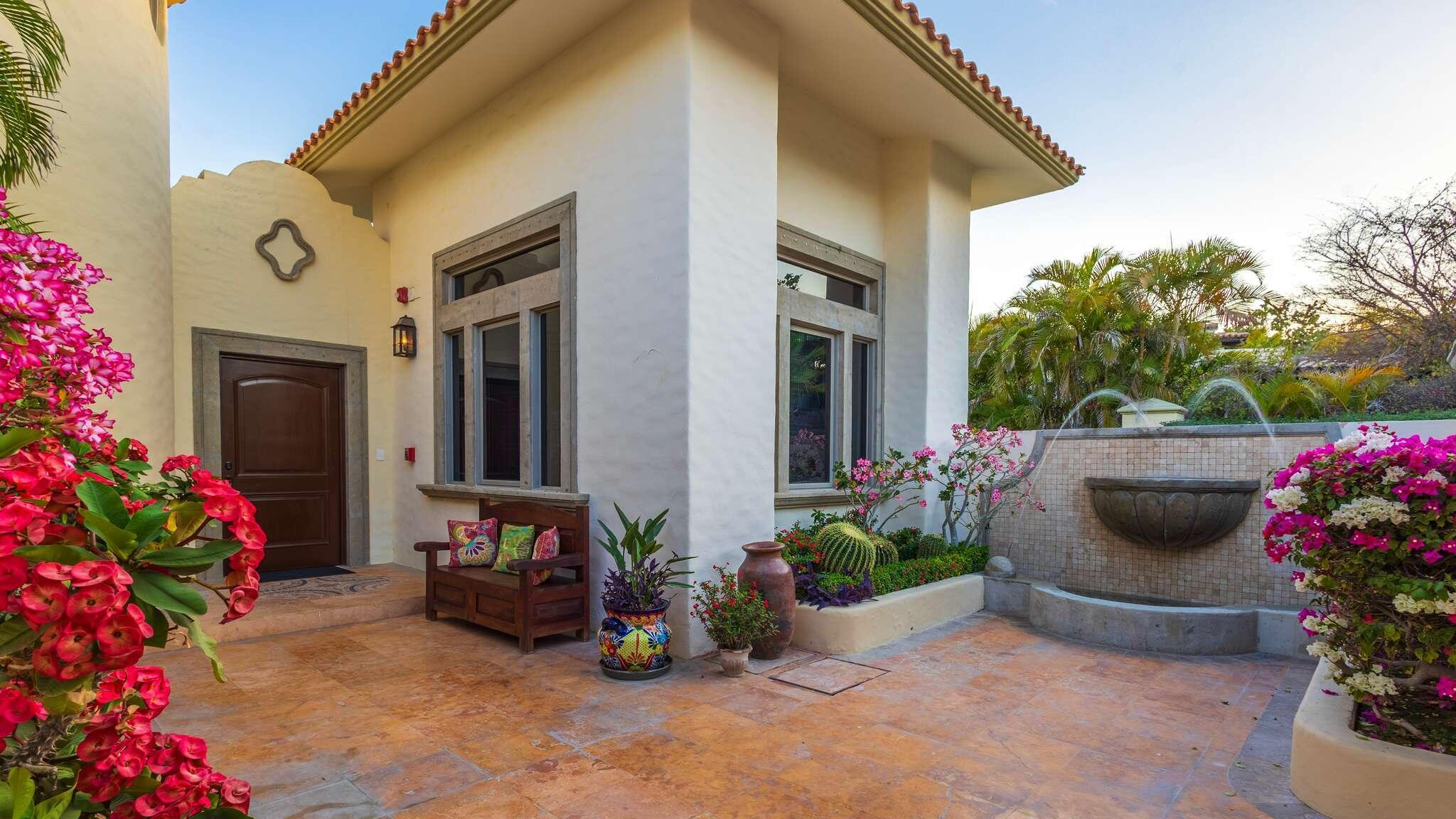 Puerta del Sol, Villa Mariposa