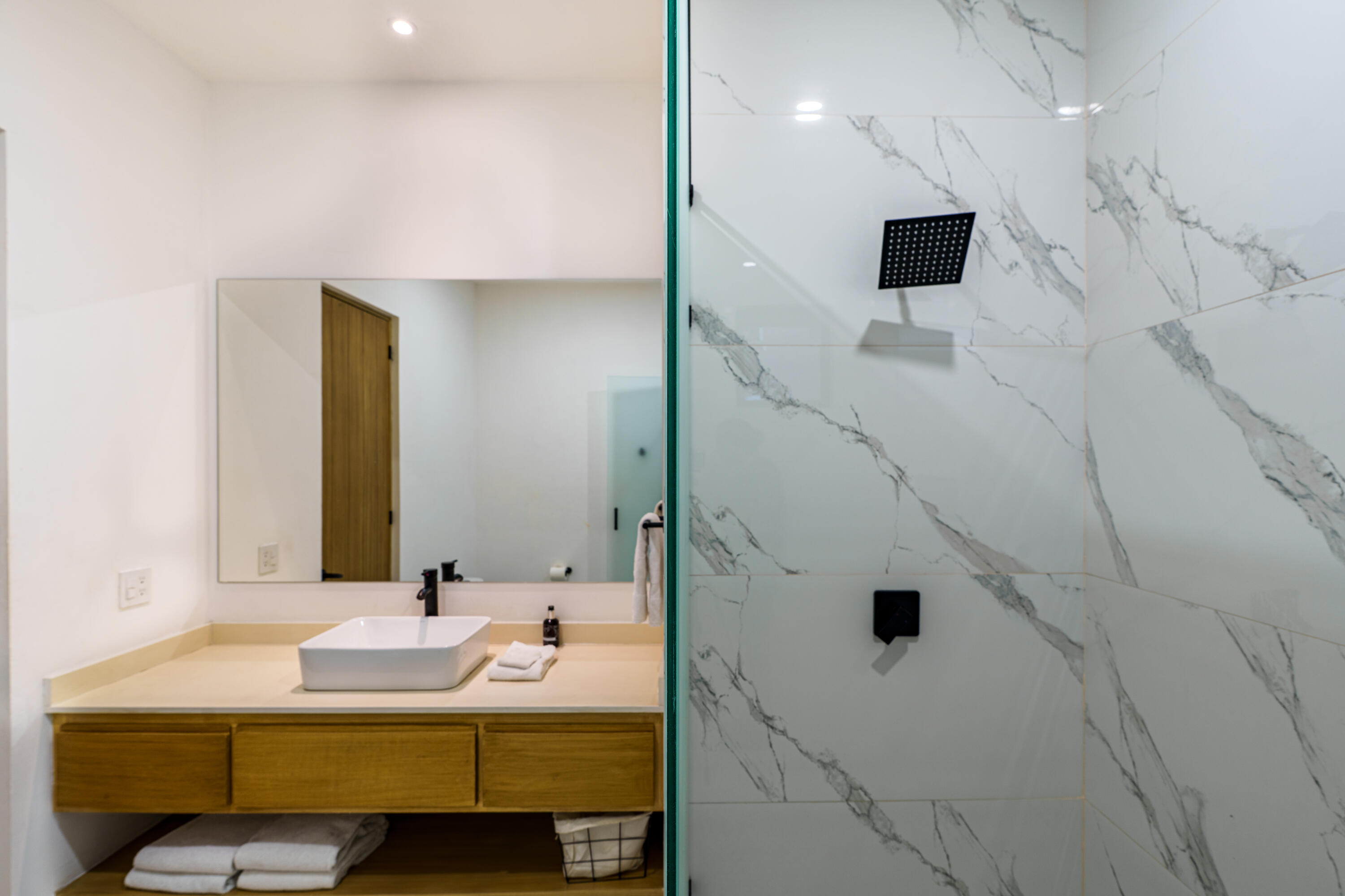 282 Cam. Grande, Montemar 304