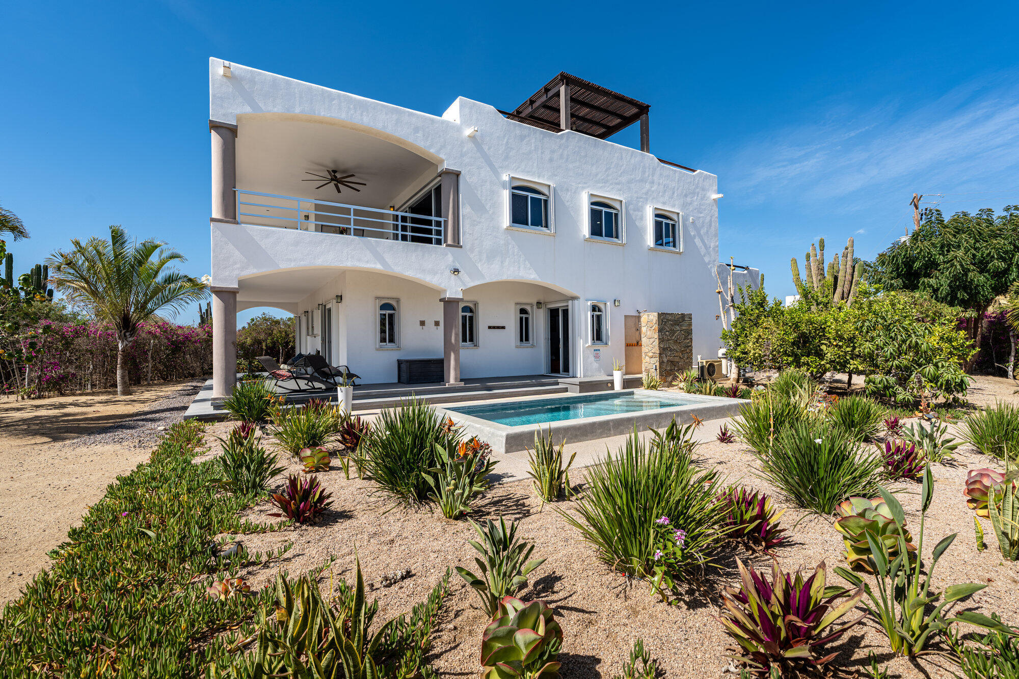 Casa Bougainvillea