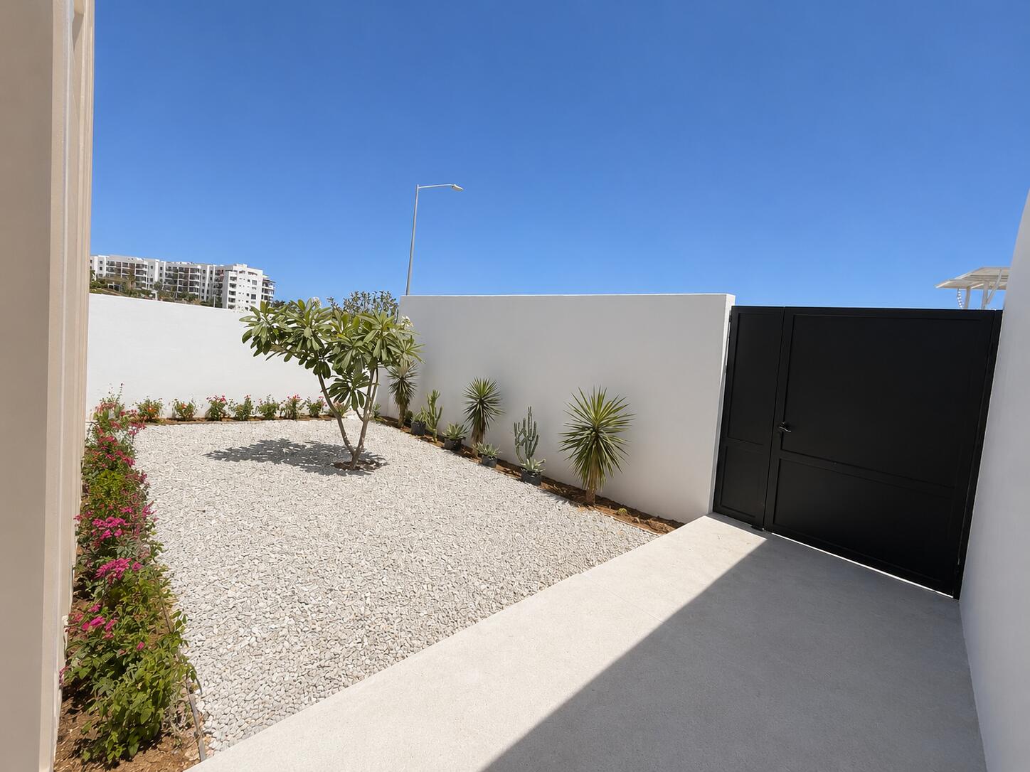 12 Vialidad 2, Casa Al Parque