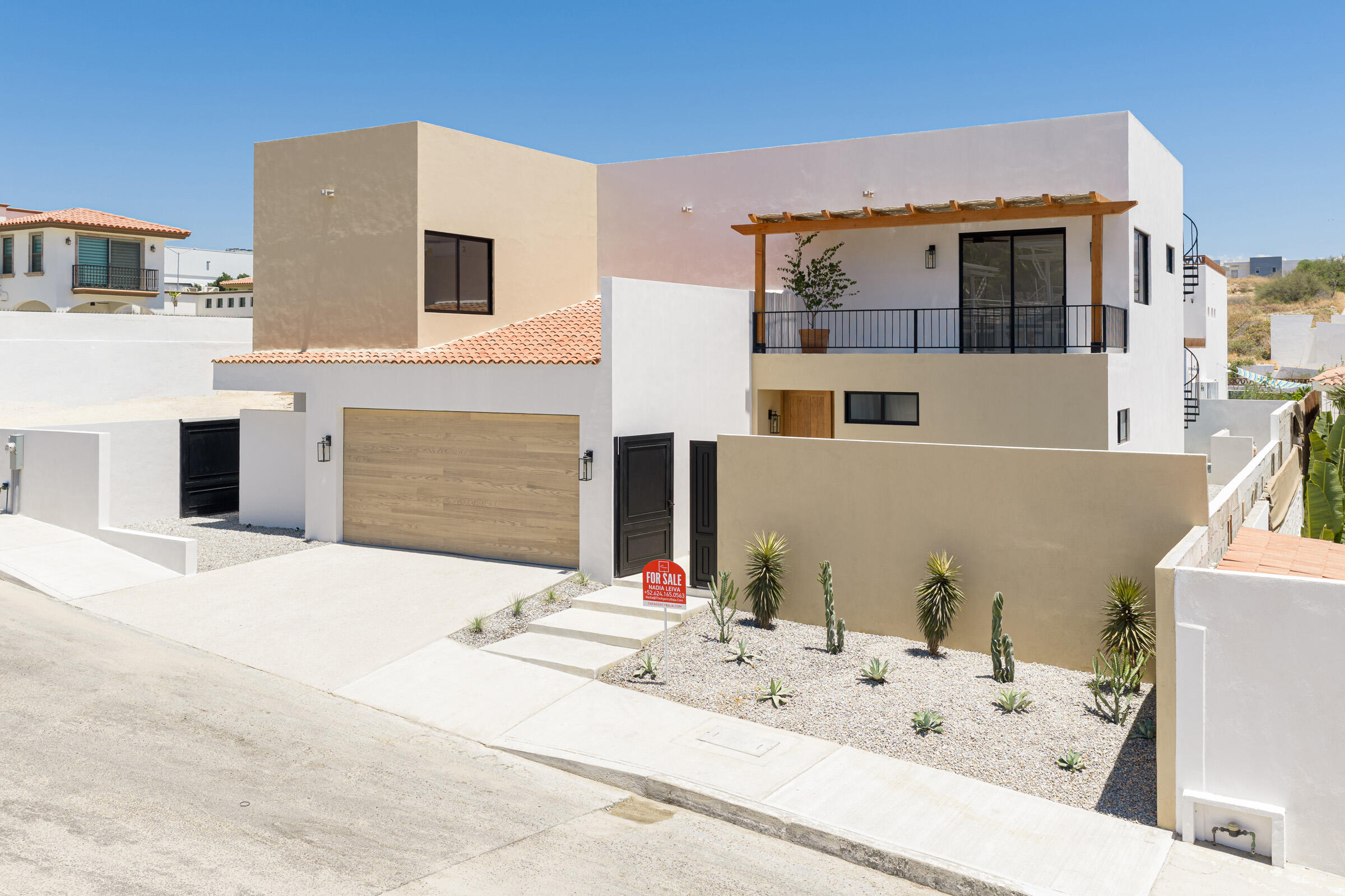 12 Vialidad 2, Casa Al Parque