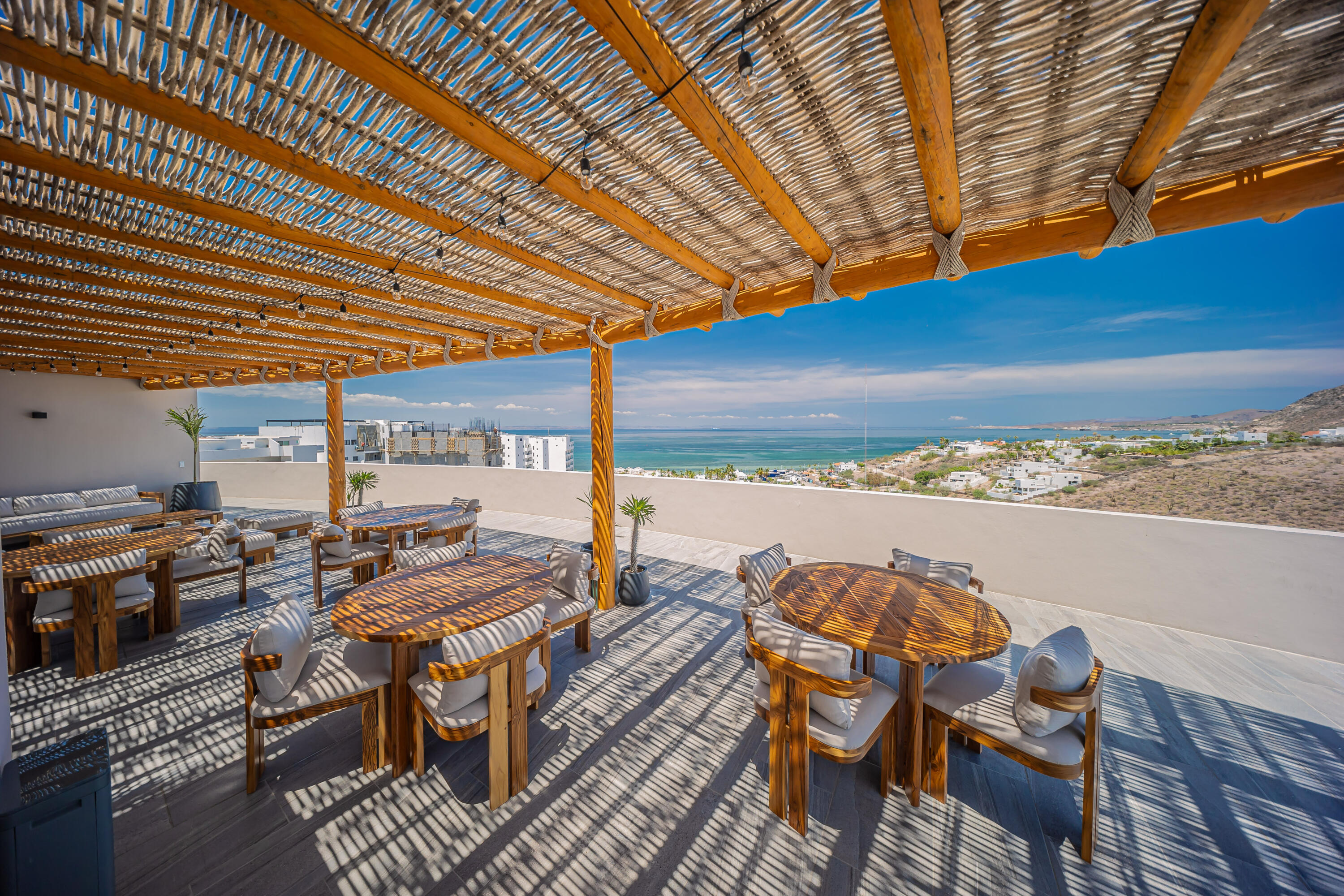 329 Colina Del Sol, Vista Marina