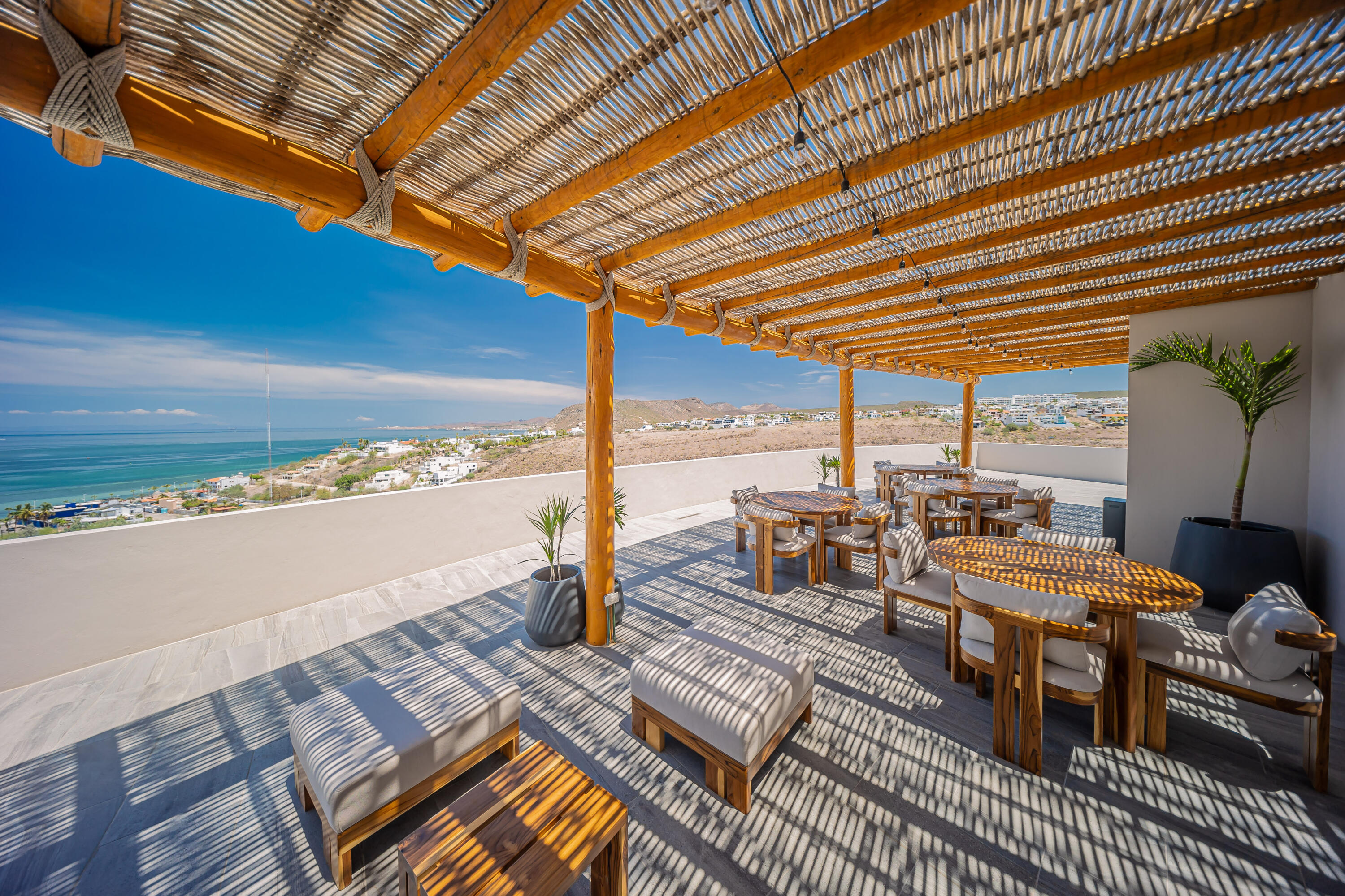329 Colina Del Sol, Vista Marina
