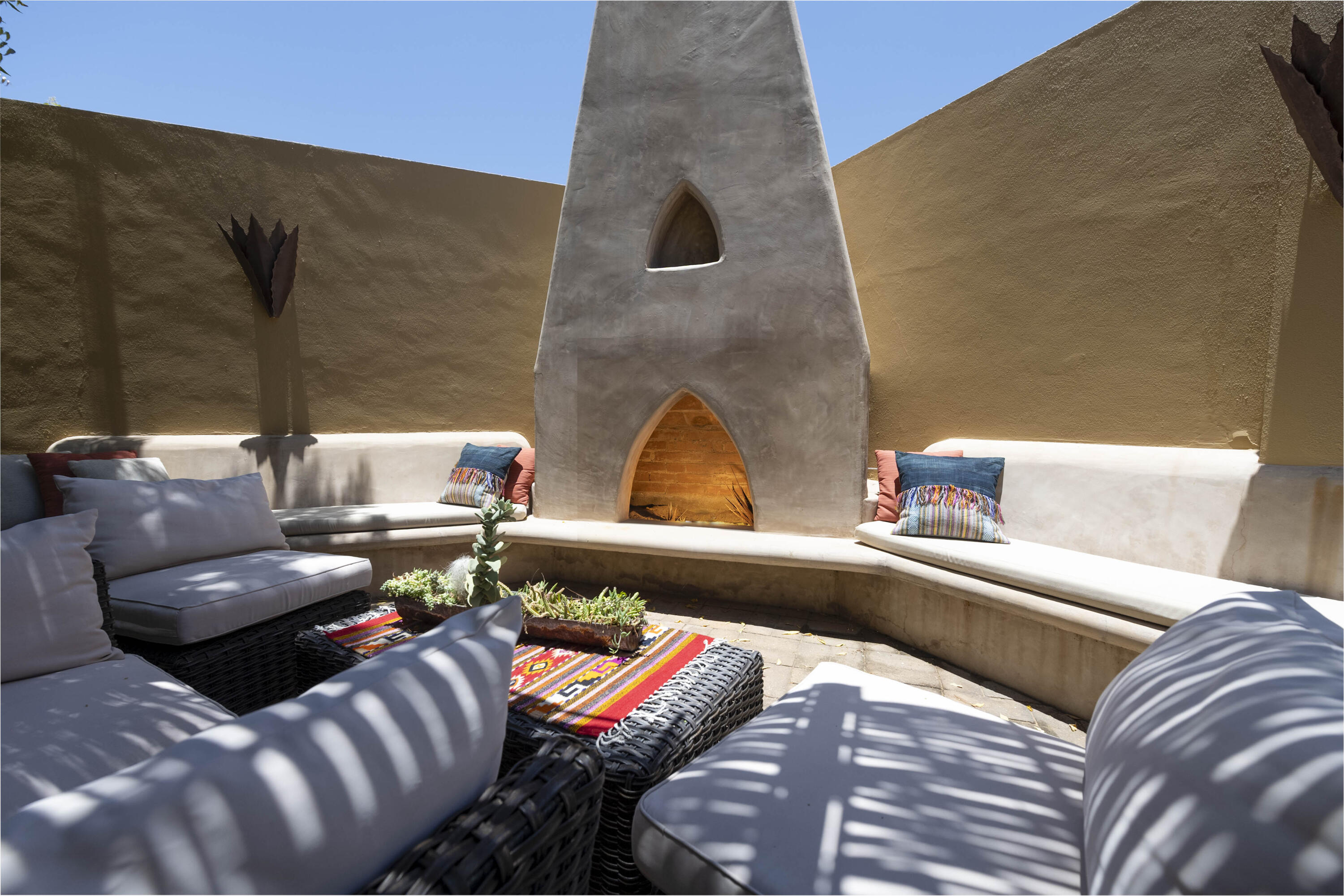 Las Tunas Todos Santos, Casa Agave
