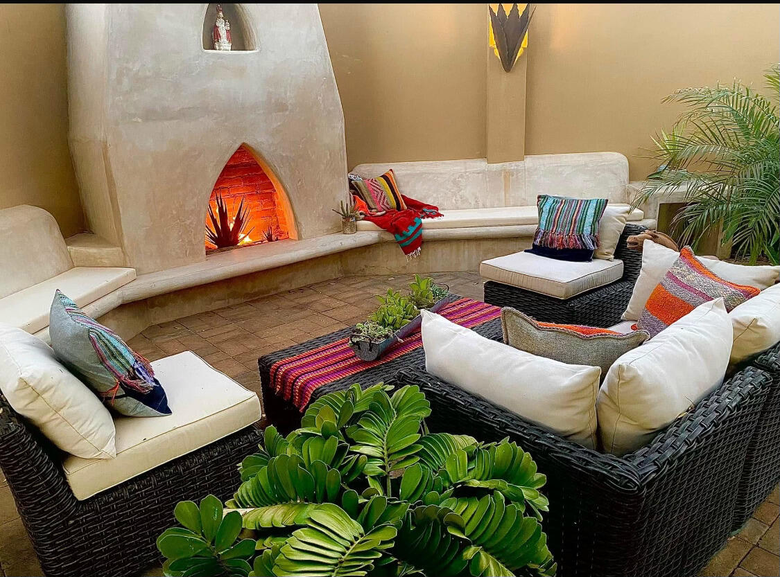 Las Tunas Todos Santos, Casa Agave