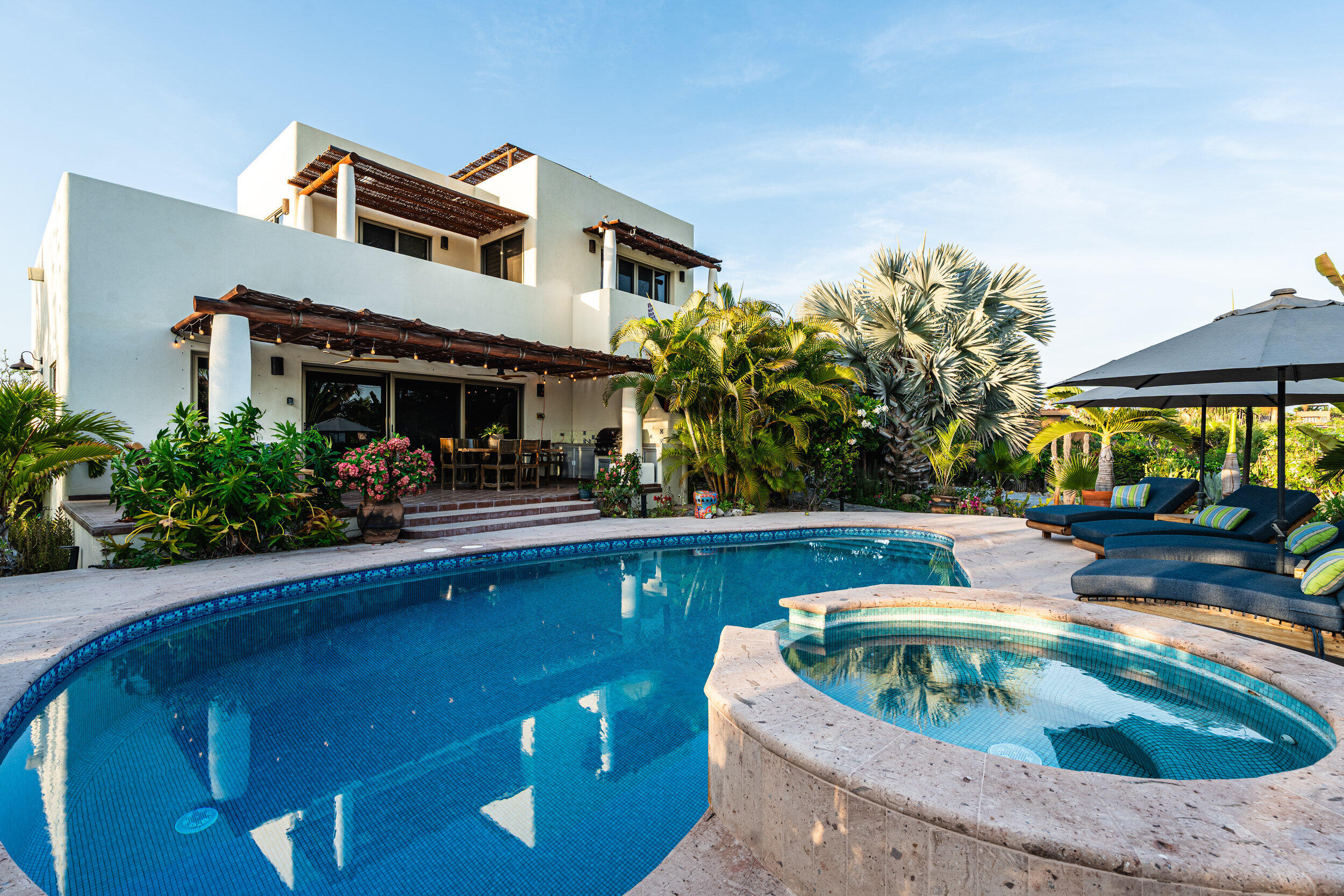 UPE-15 Esencia Development, Villa Palmeral