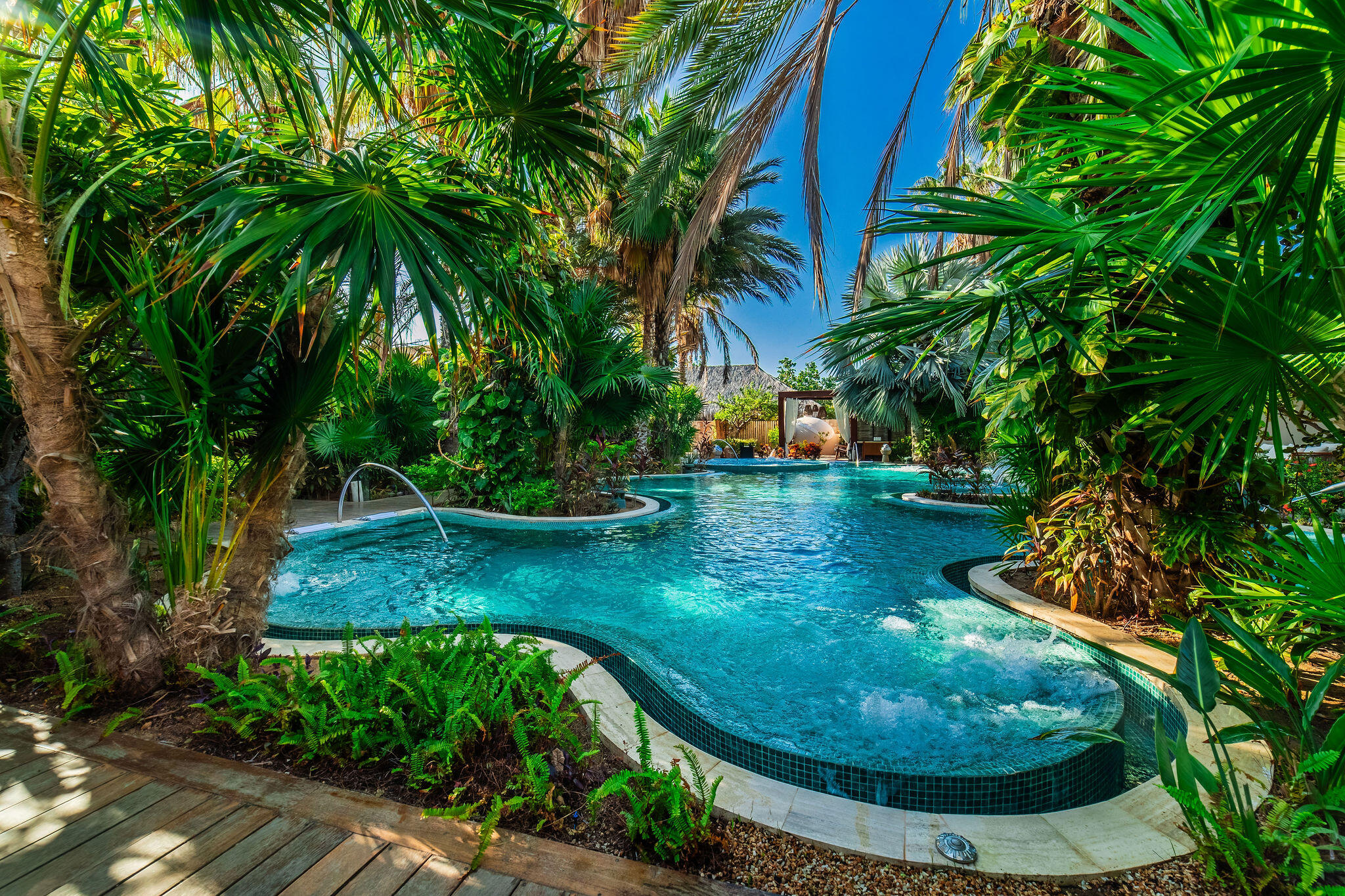 Ritz Carlton Grand Reserve