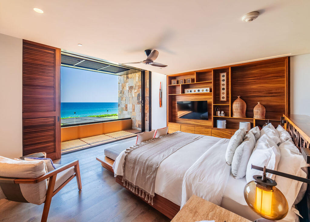 Ritz Carlton Grand Reserve