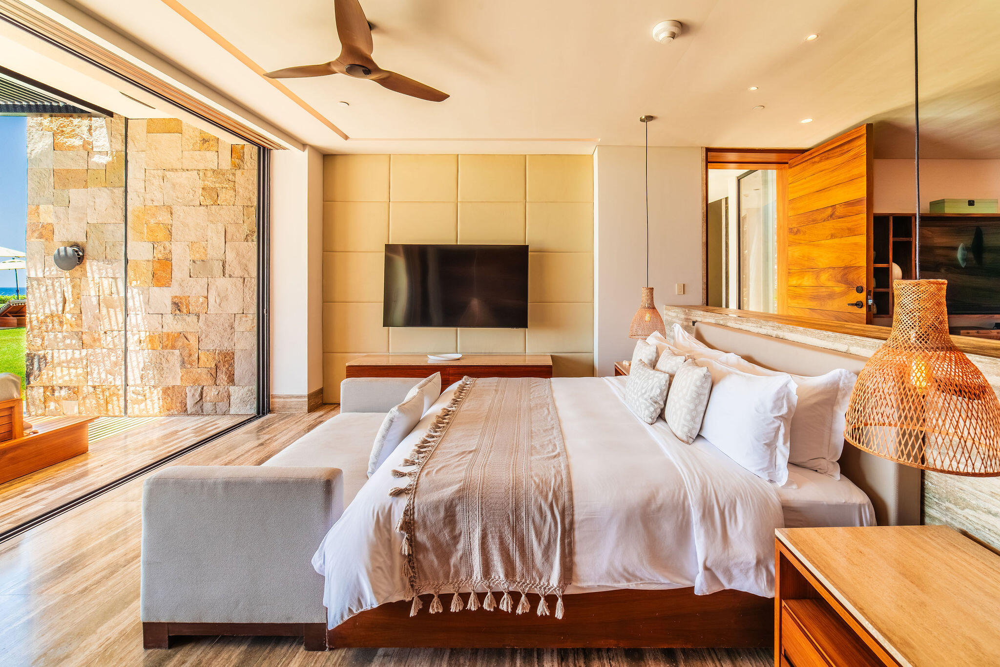 Ritz Carlton Grand Reserve