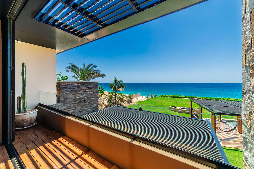 Ritz Carlton Grand Reserve