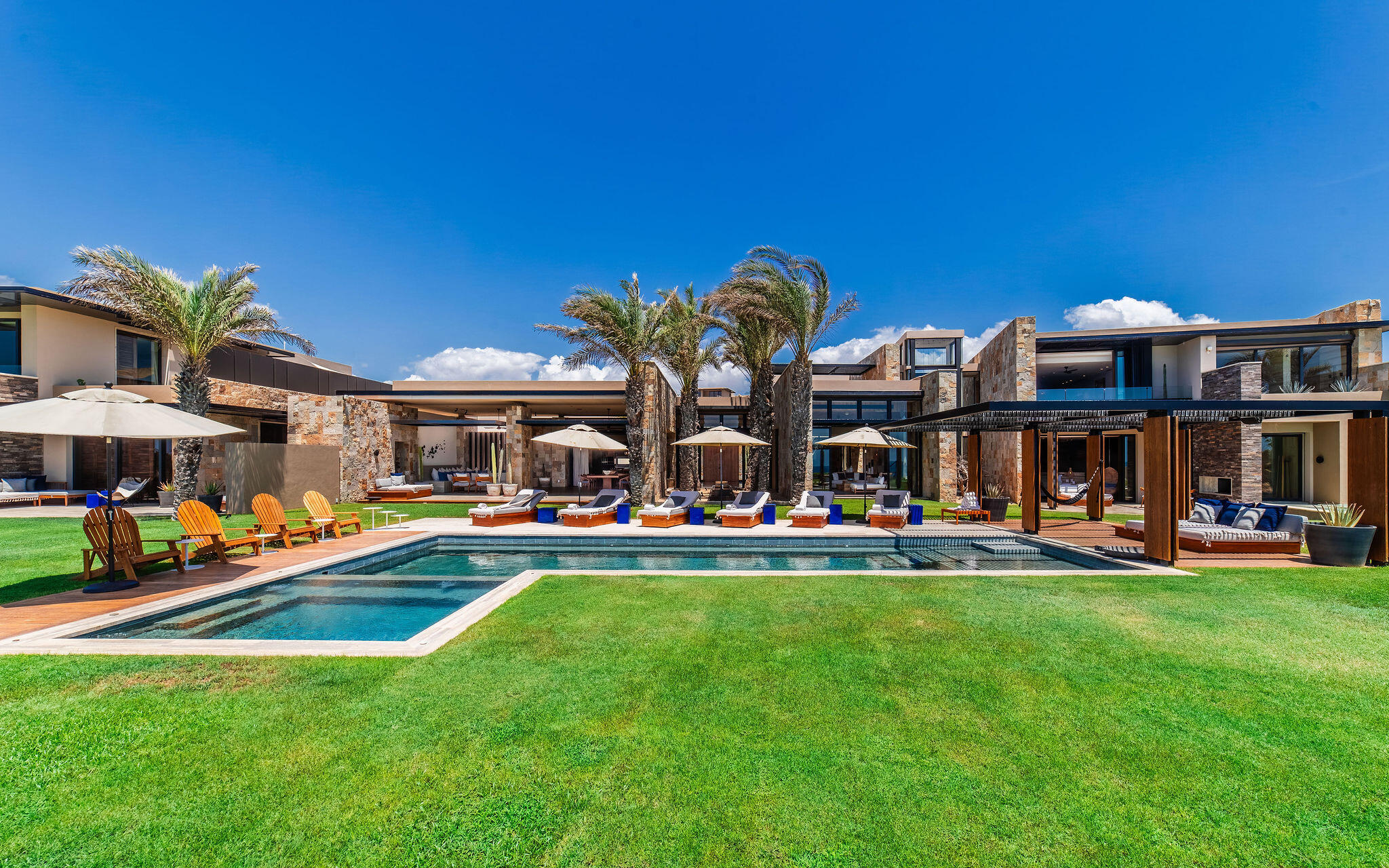 Ritz Carlton Grand Reserve