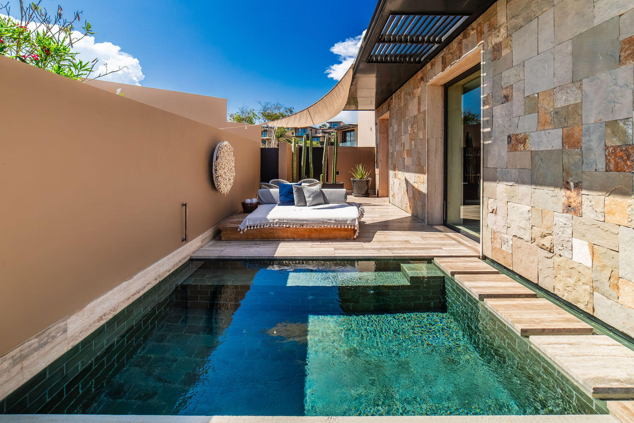 Ritz Carlton Grand Reserve