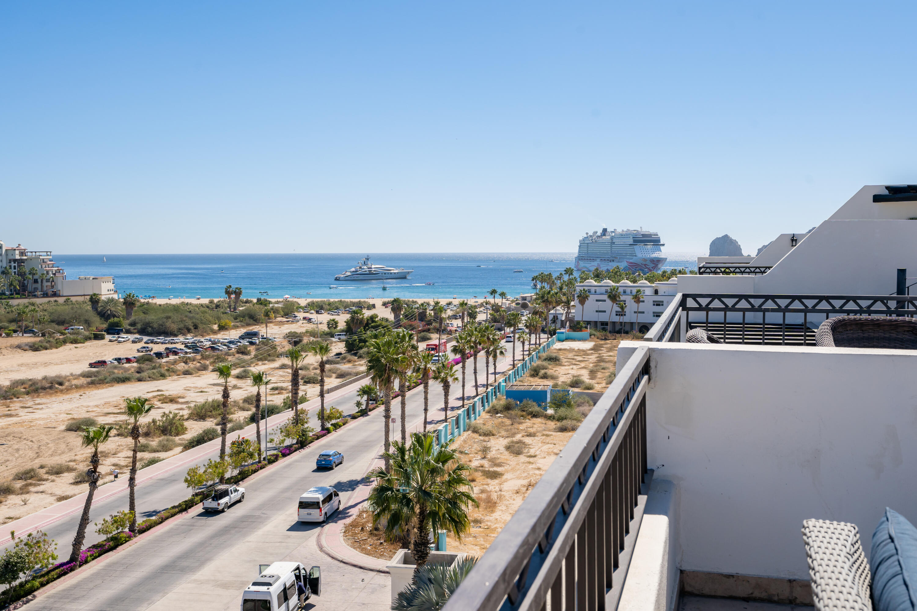 FTE HOTEL 8 CASCADAS, PUERTA CABOS VILLAGE PH 604G