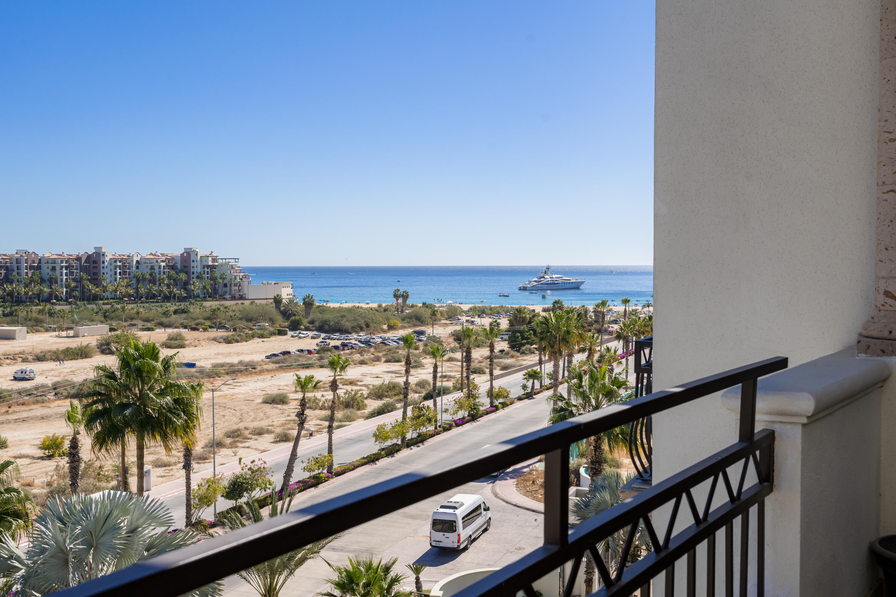 FTE HOTEL 8 CASCADAS, PUERTA CABOS VILLAGE PH 604G