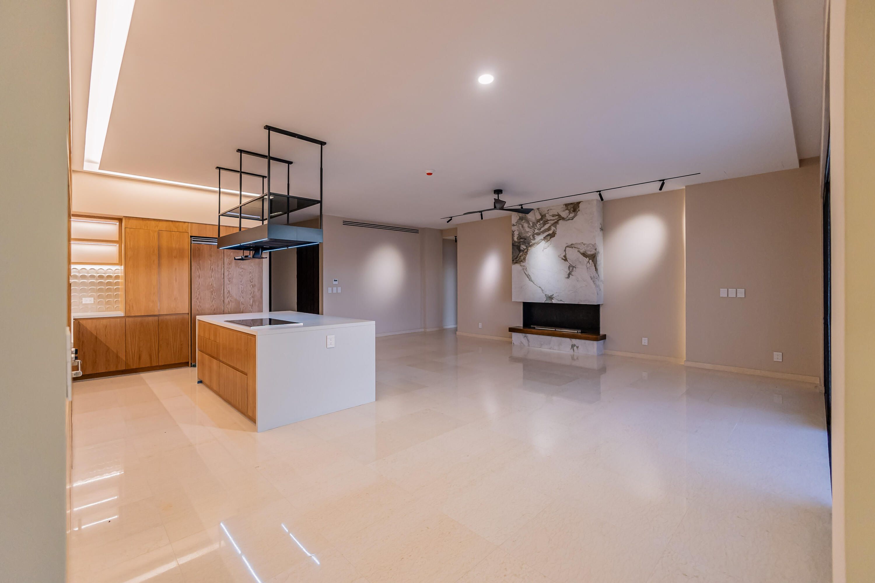 Vistamar Penthouse 501